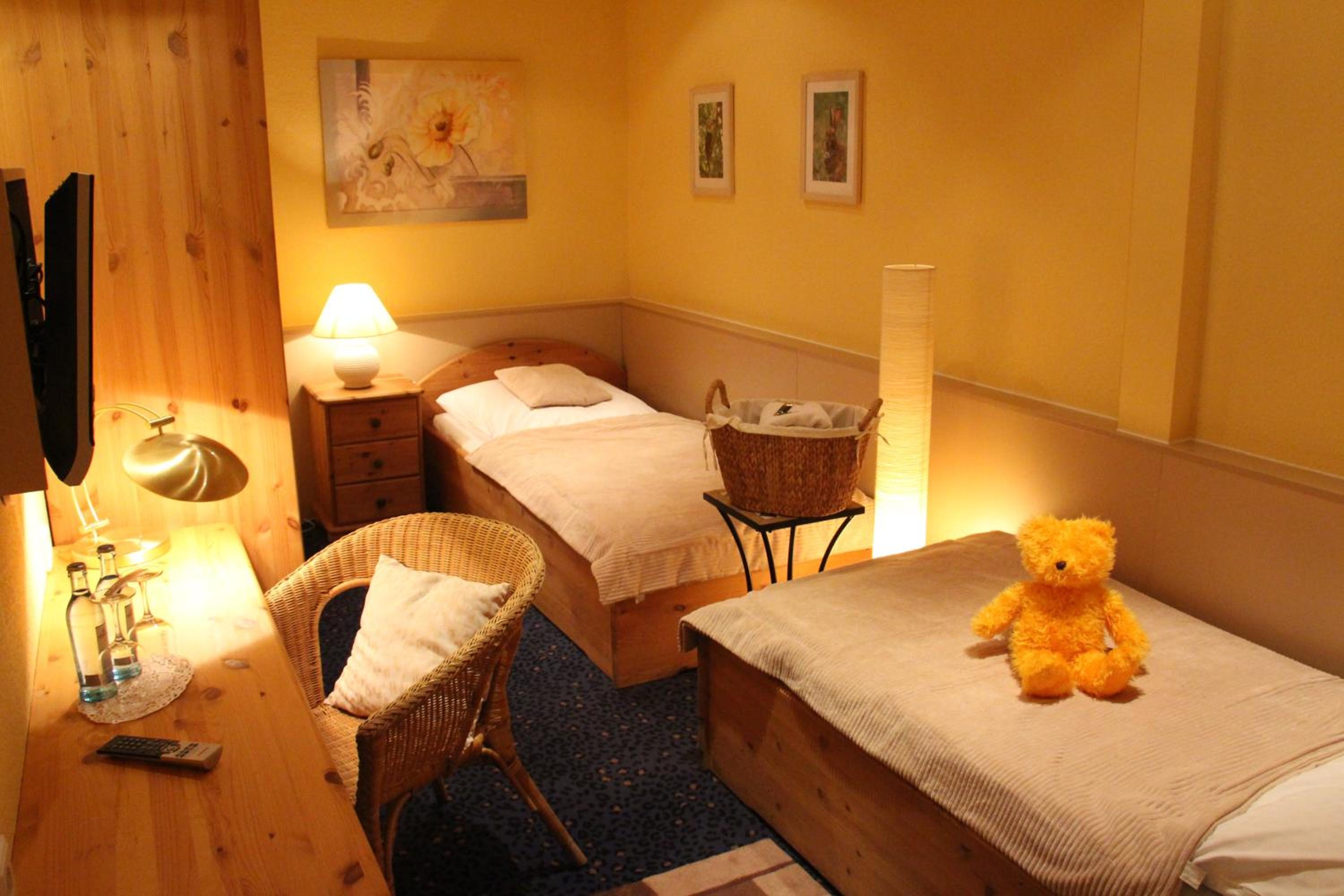 Deluxe Family Suite - Photo 1