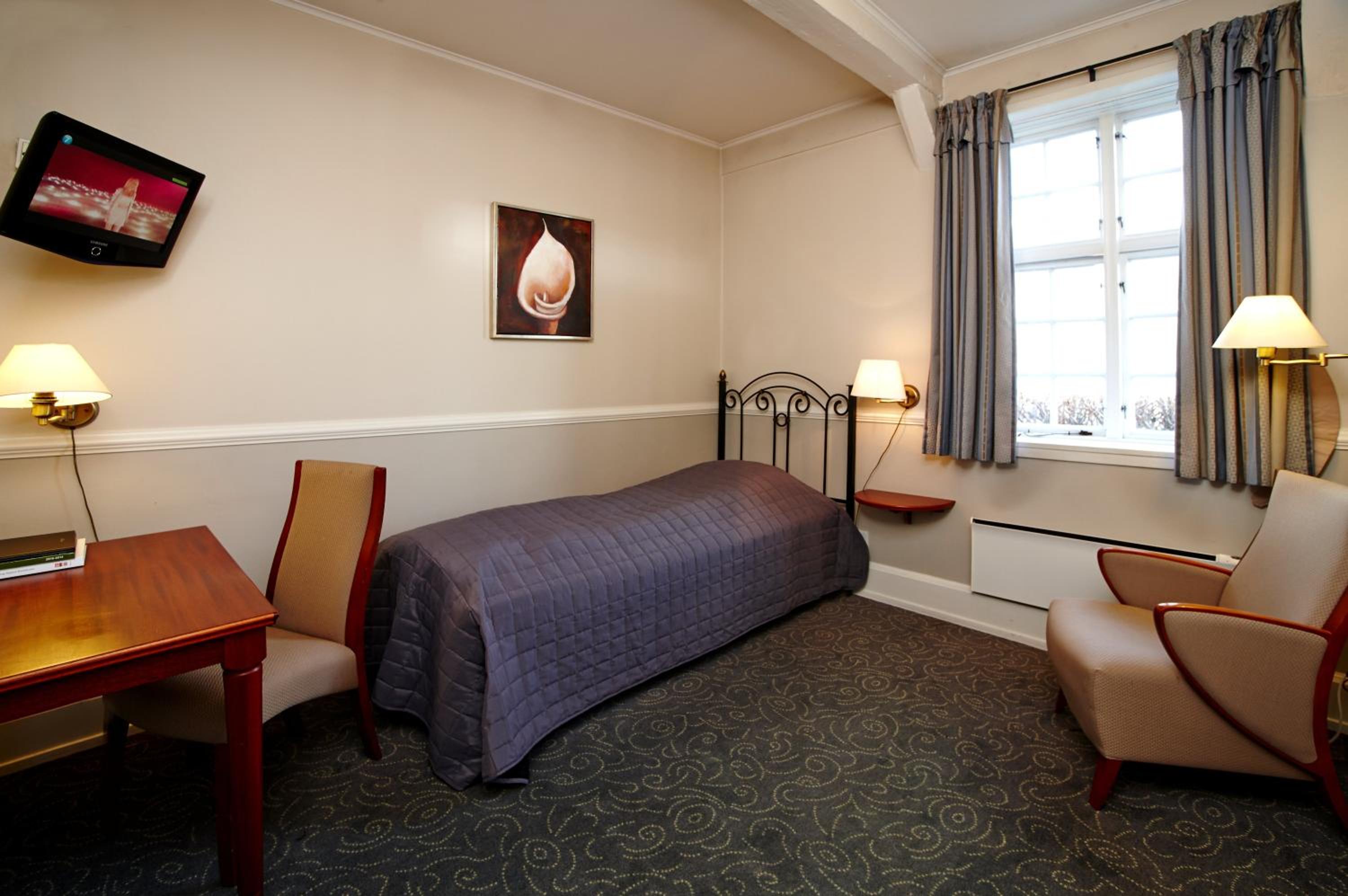 Single Room - Main Building