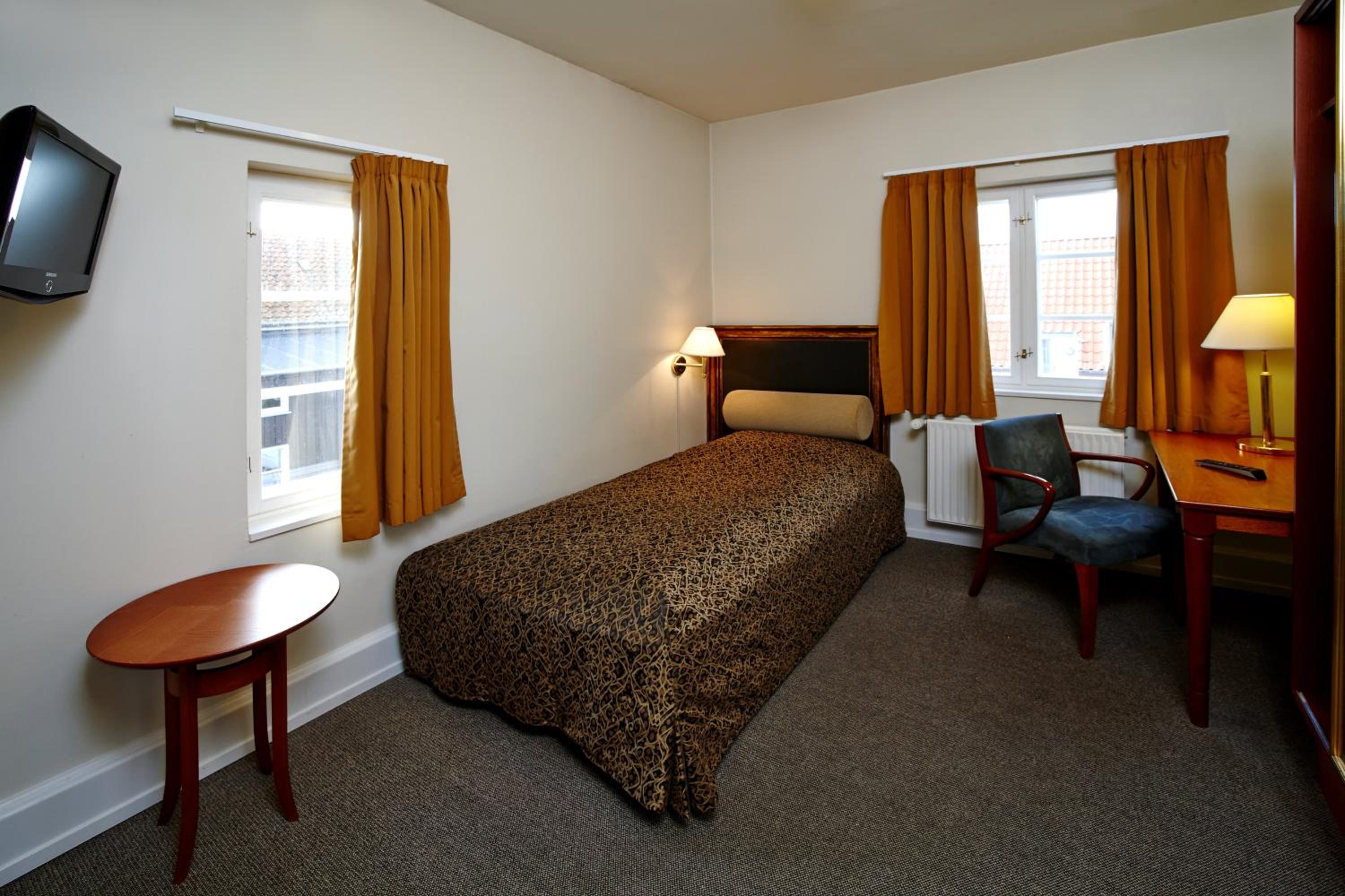 Single Room - Main Building