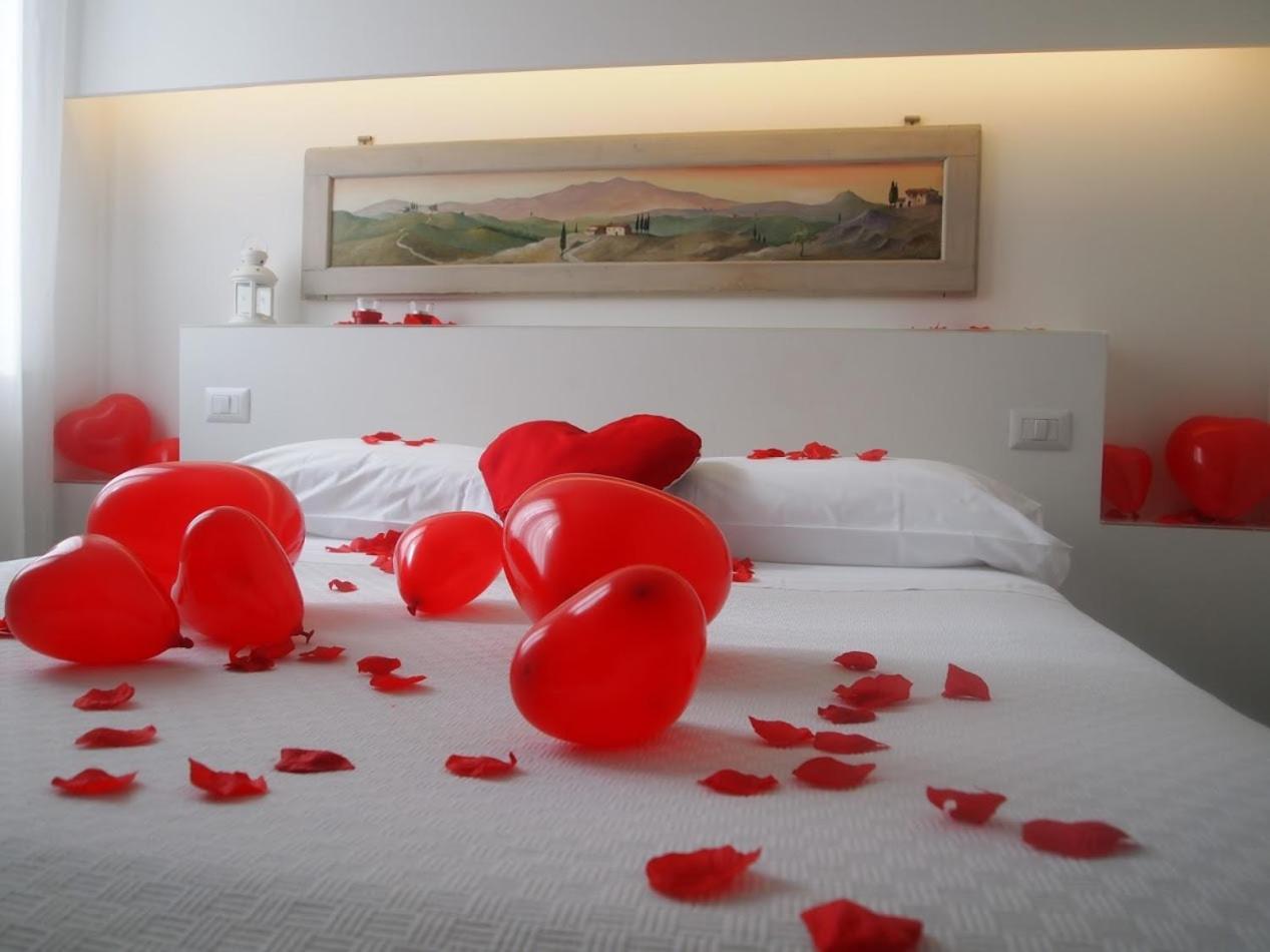 Double Room - Photo 9