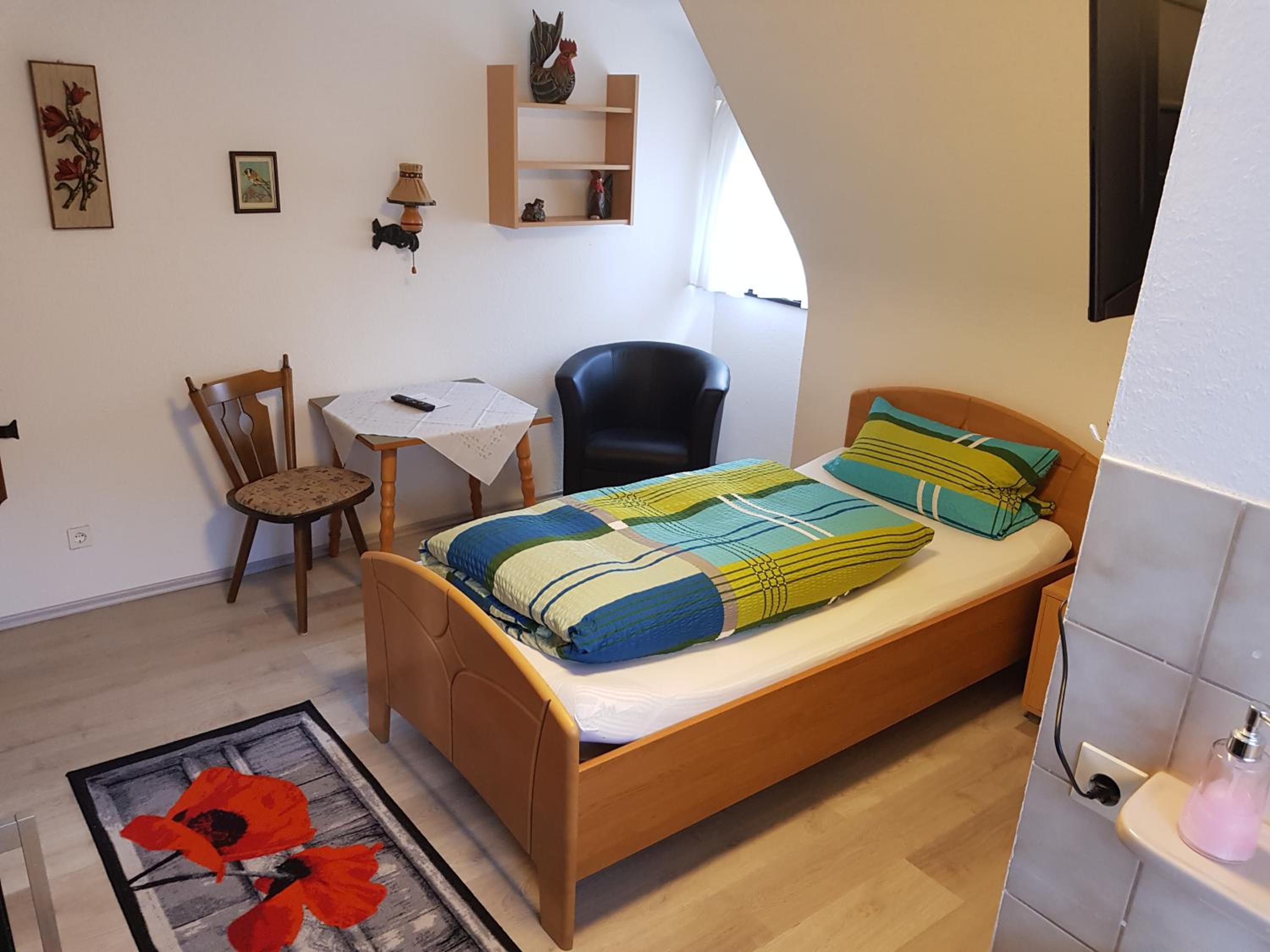 Budget Single Room photo 2