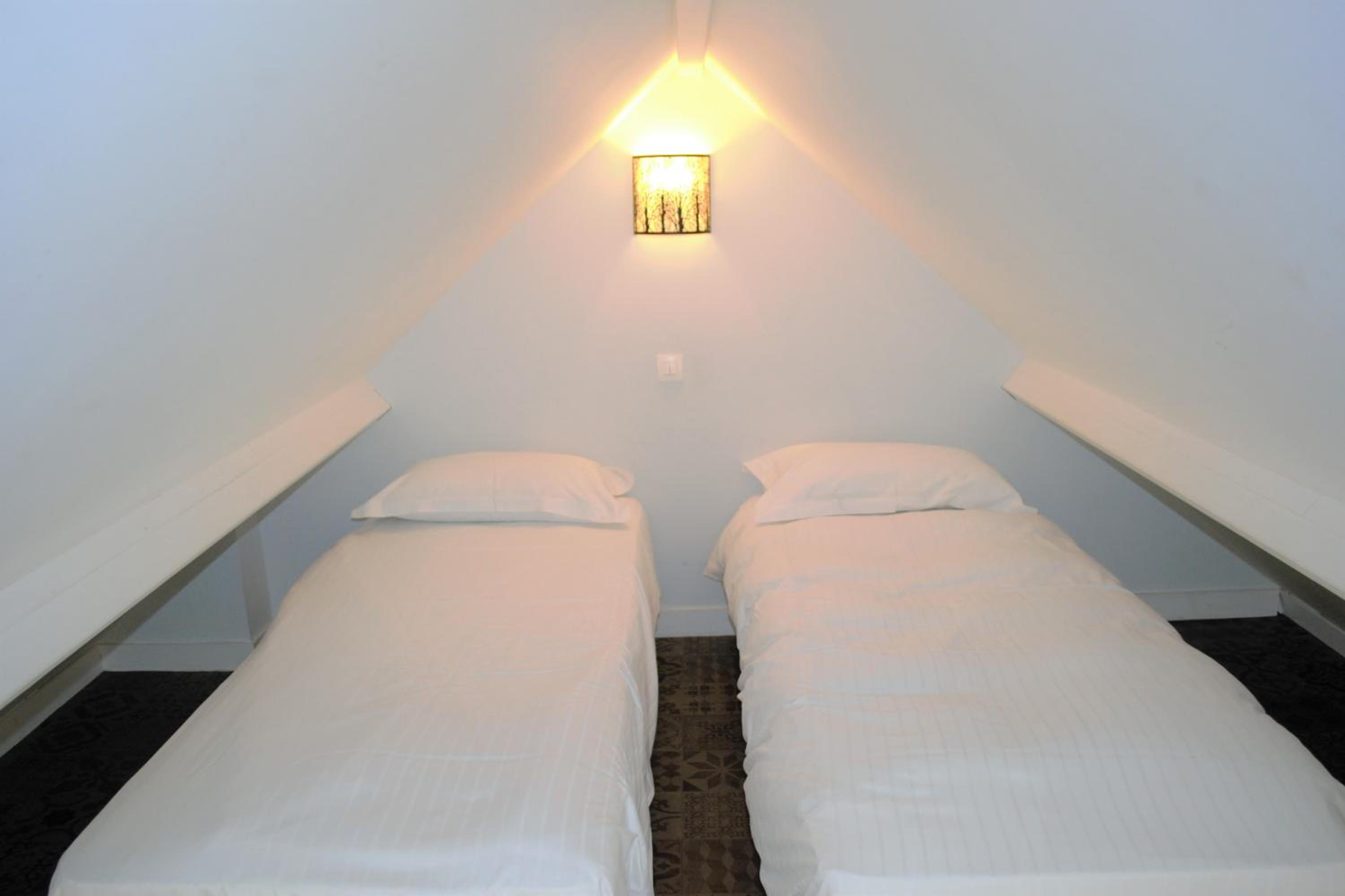 Quadruple Suite Room - Photo 2