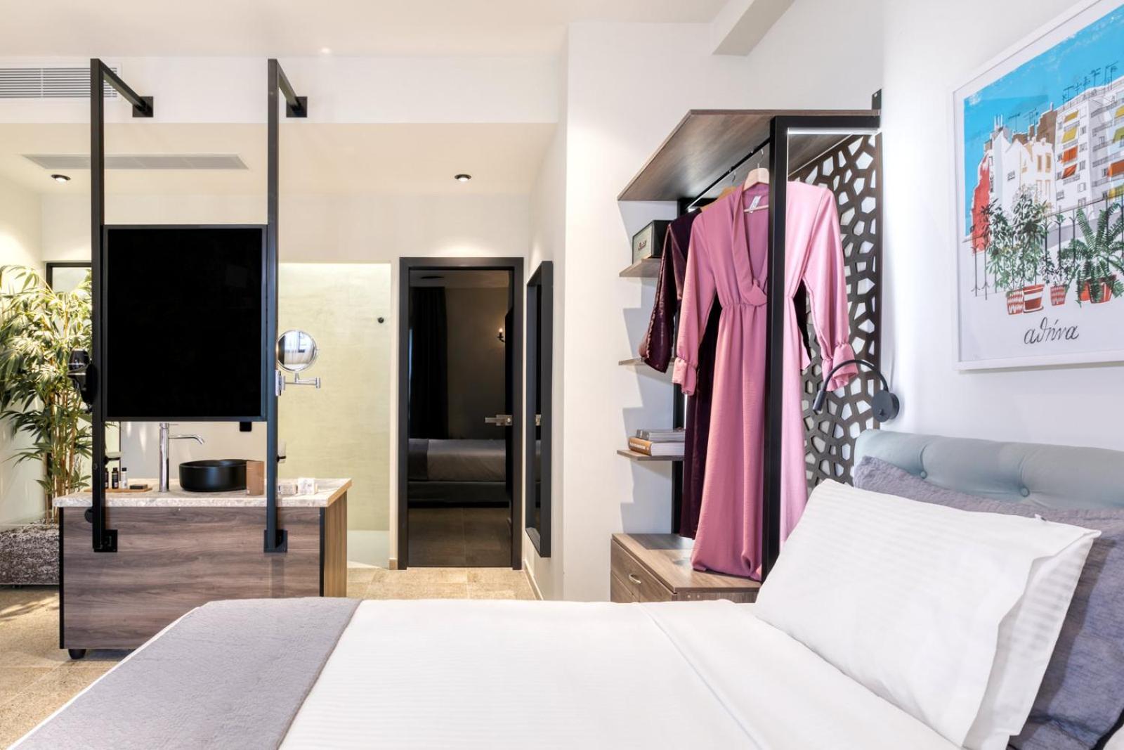 Standard Double Room photo 2
