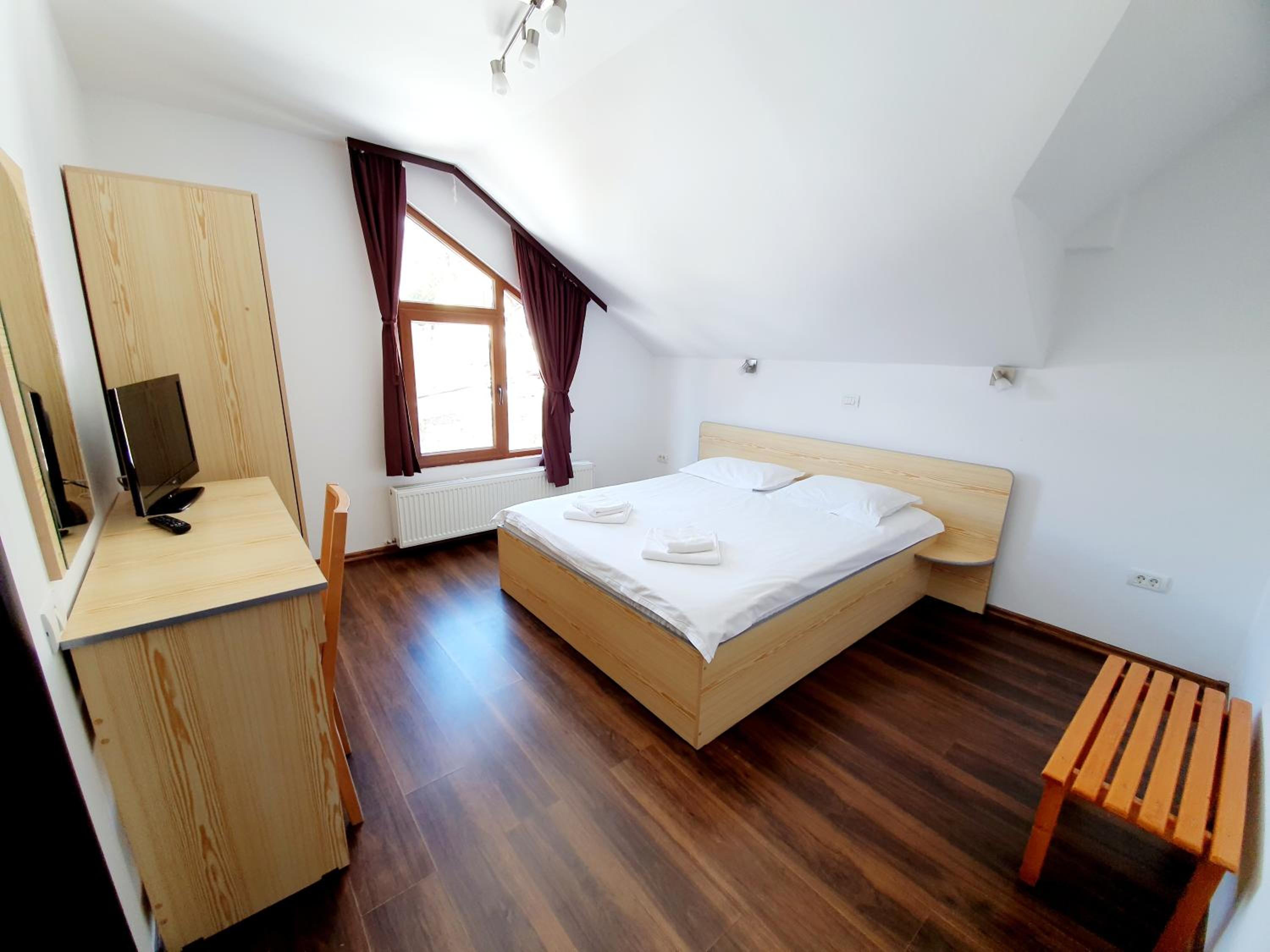 Deluxe Double Room photo 2