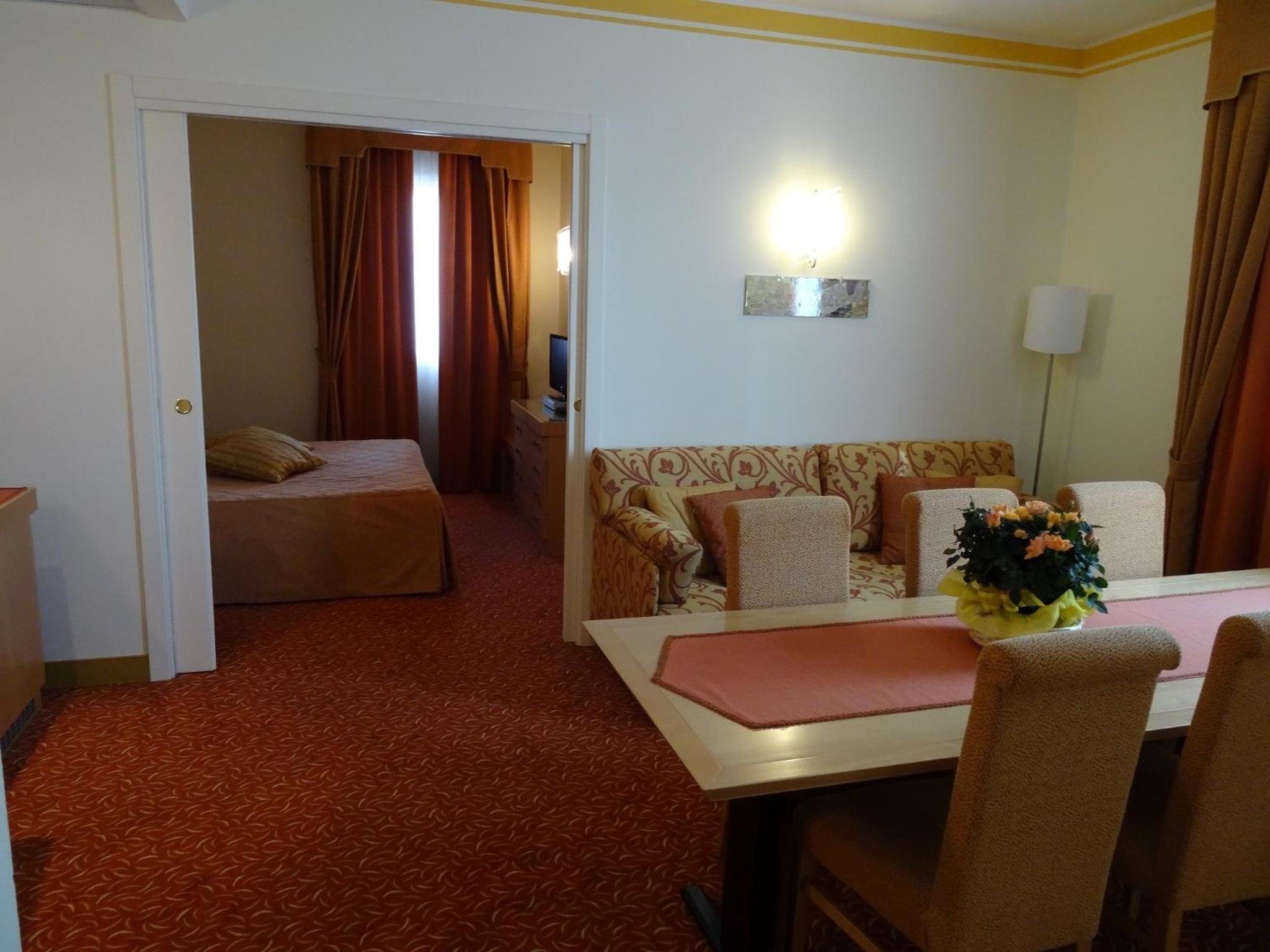 Junior Suite - Photo 2