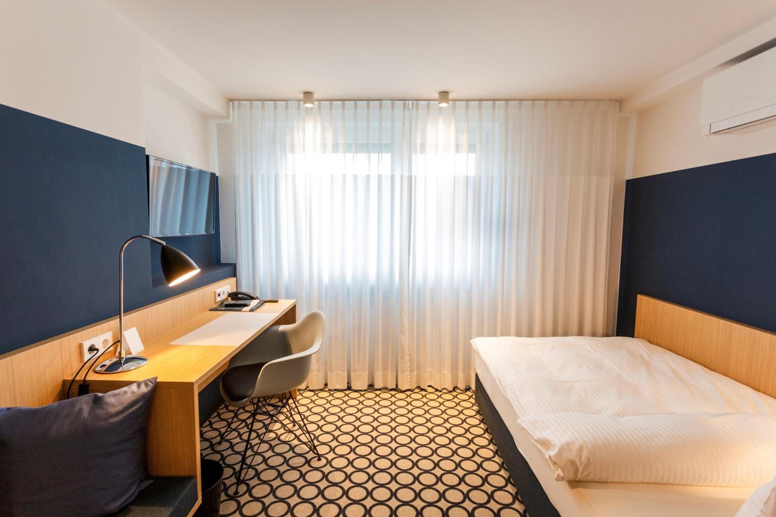 Standard Single Room photo 2