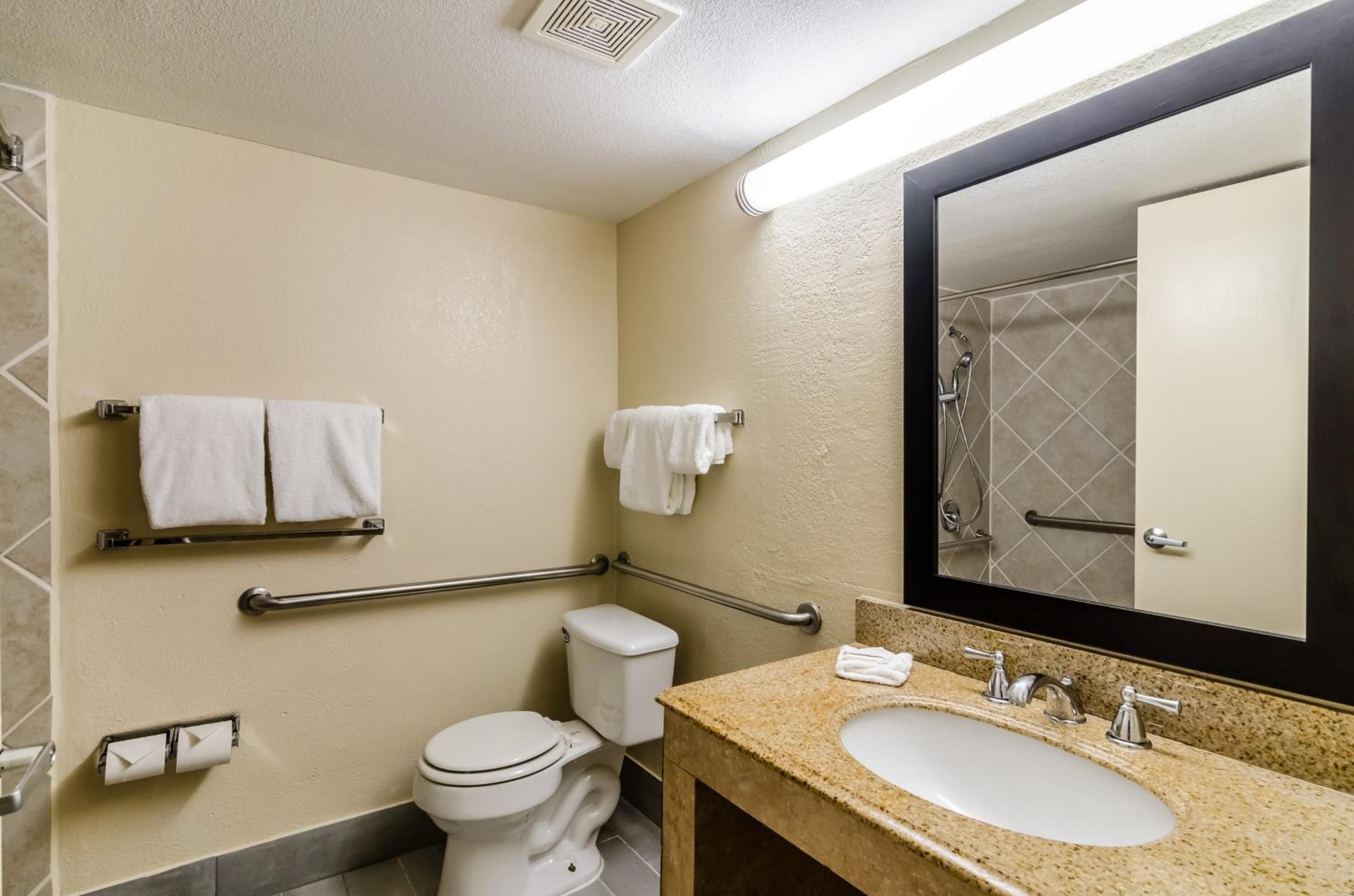 Deluxe King Room Disability Access Smoke Free