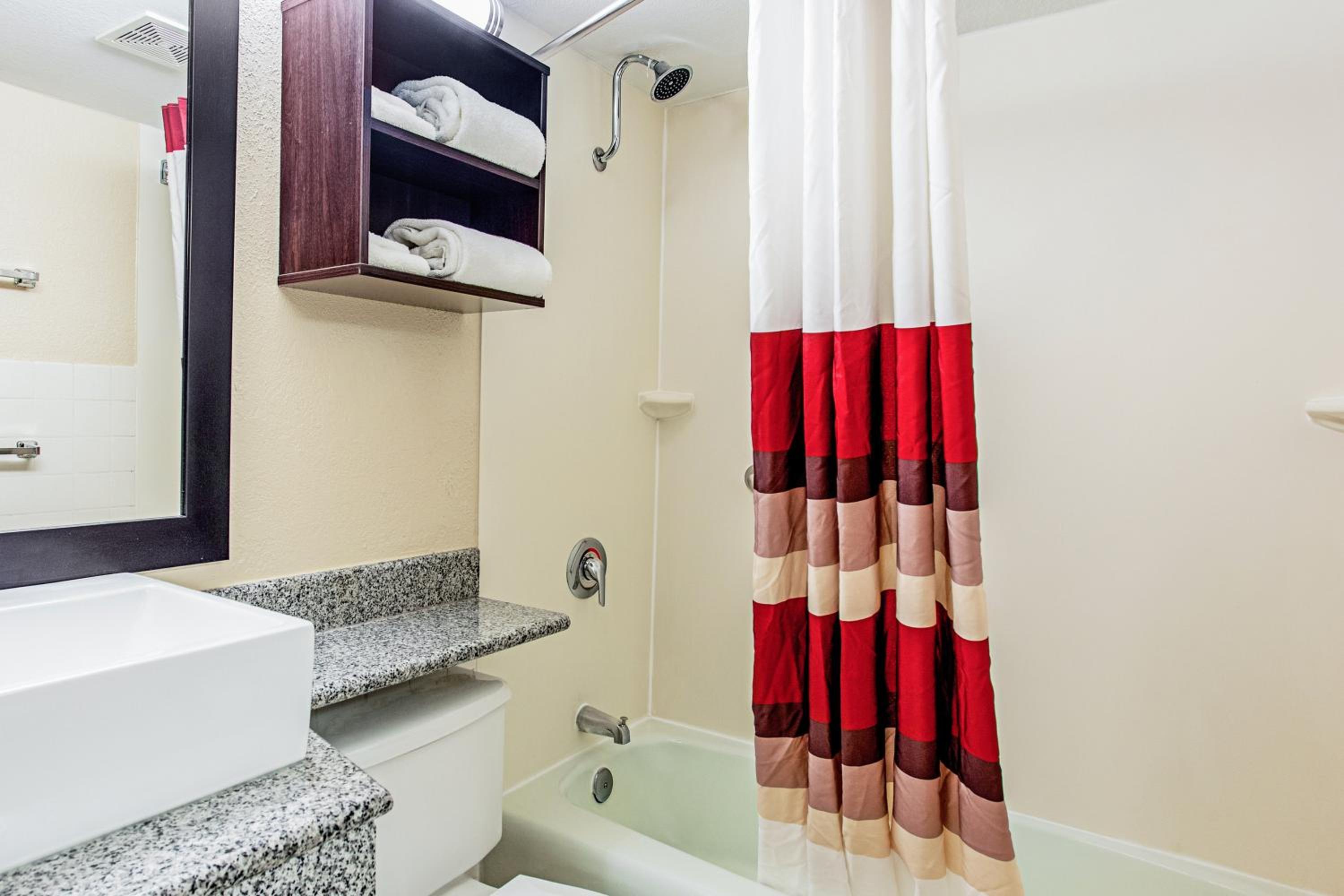 Two Room Suite With Two Double Beds Smoke Free photo 3