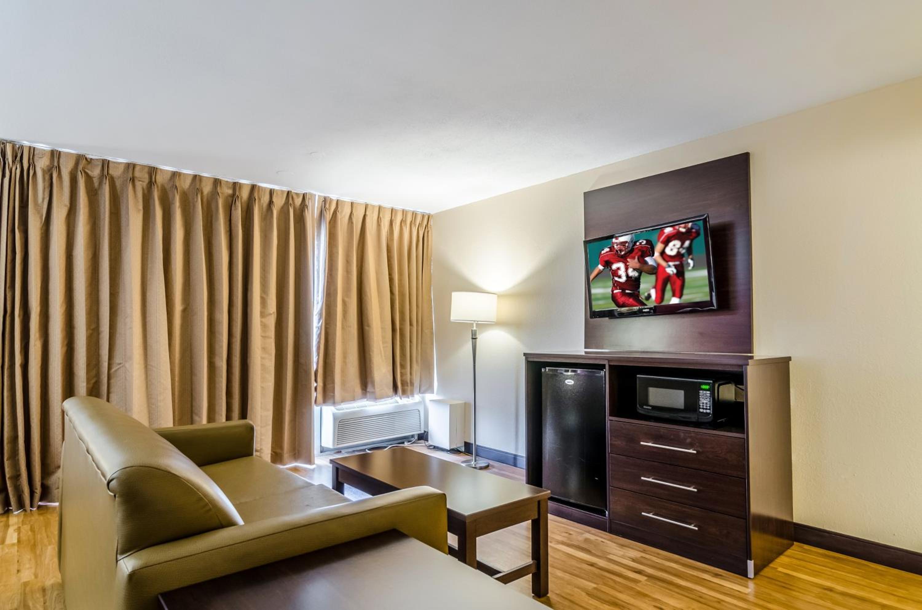 Two Room Suite With Two Double Beds Smoke Free