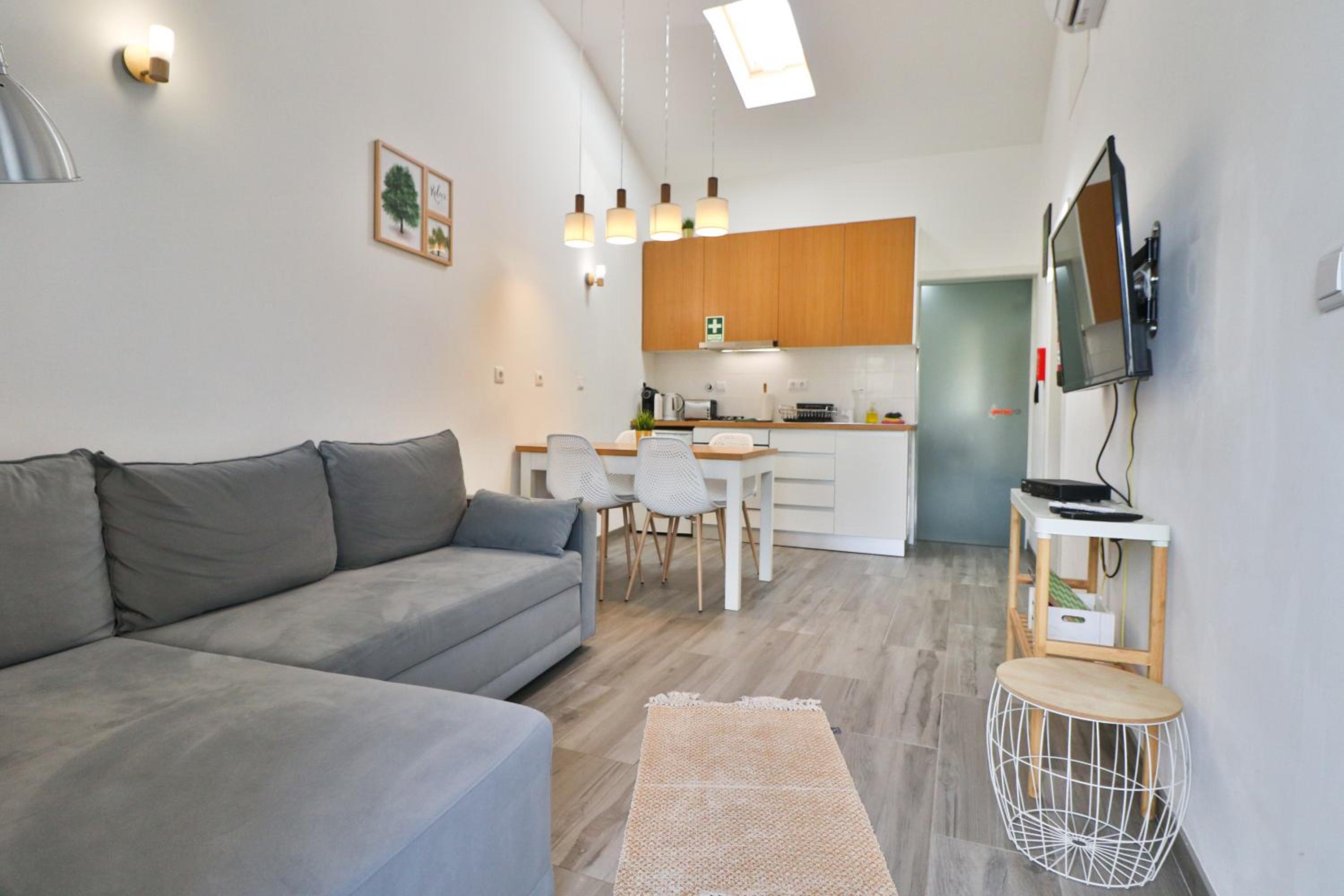 Two-Bedroom House - Photo 1