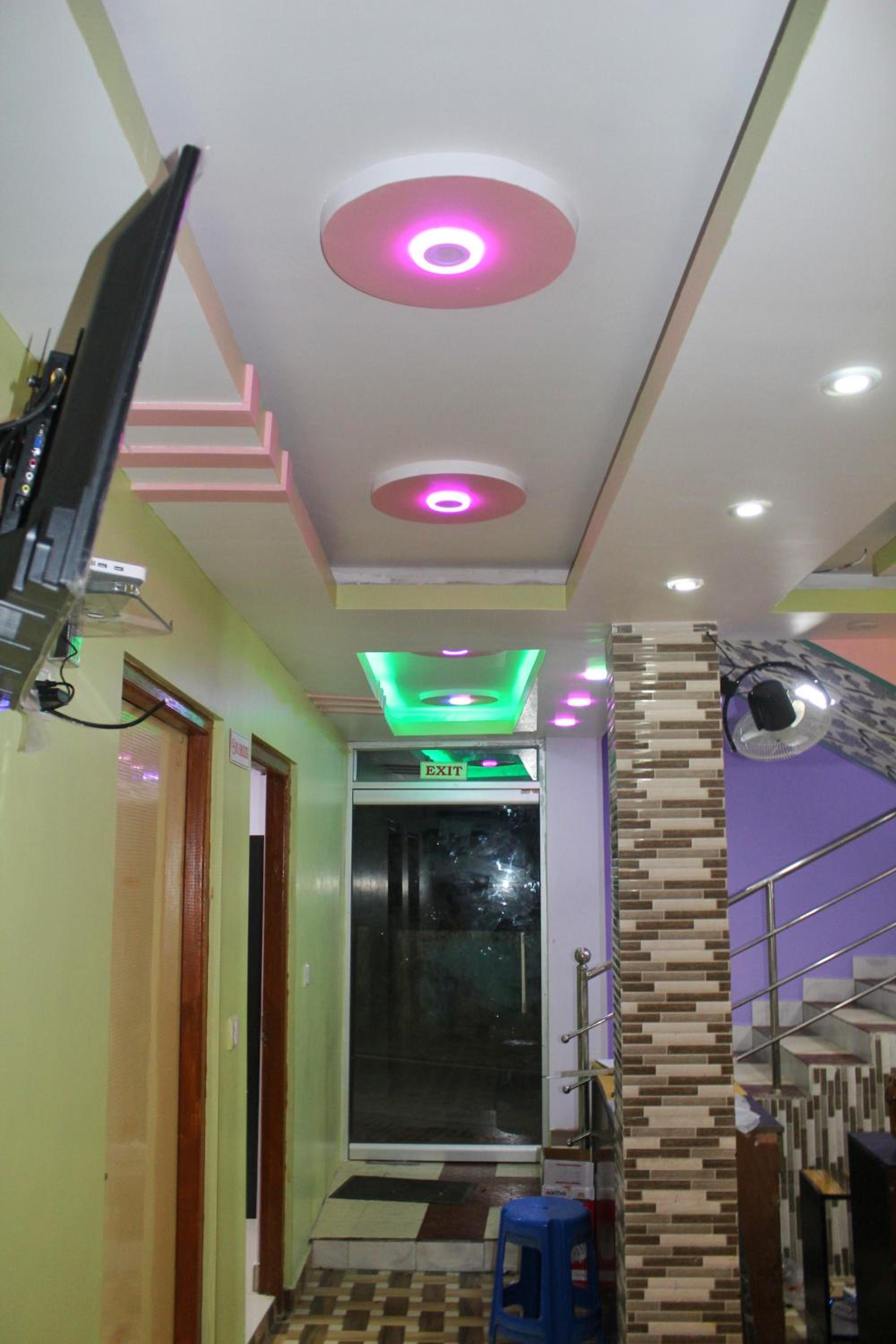 Deluxe King Room photo 3