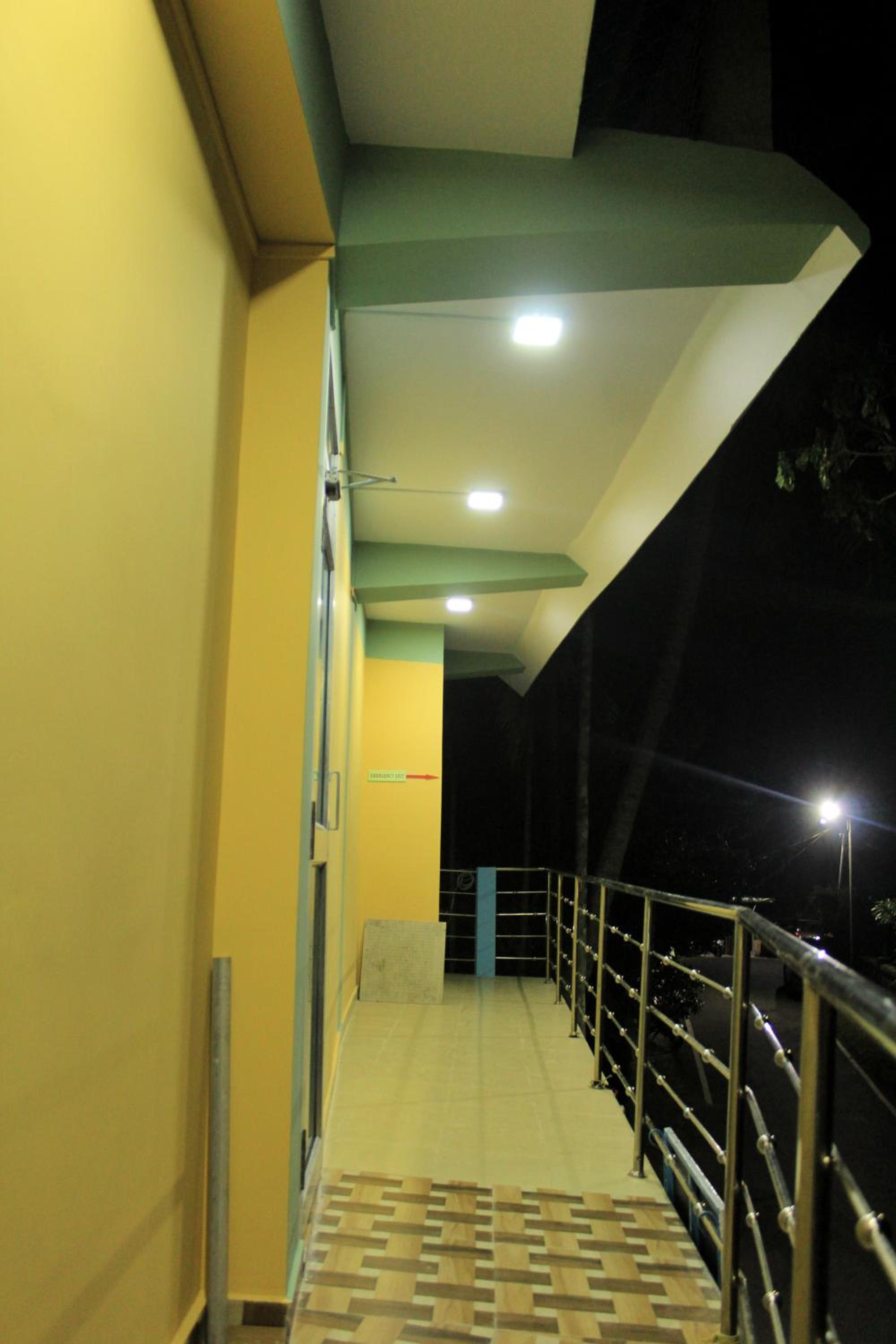 Standard Double Room with Fan photo 2