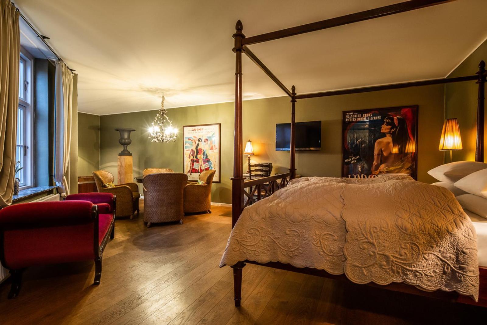 Suite - Photo 4
