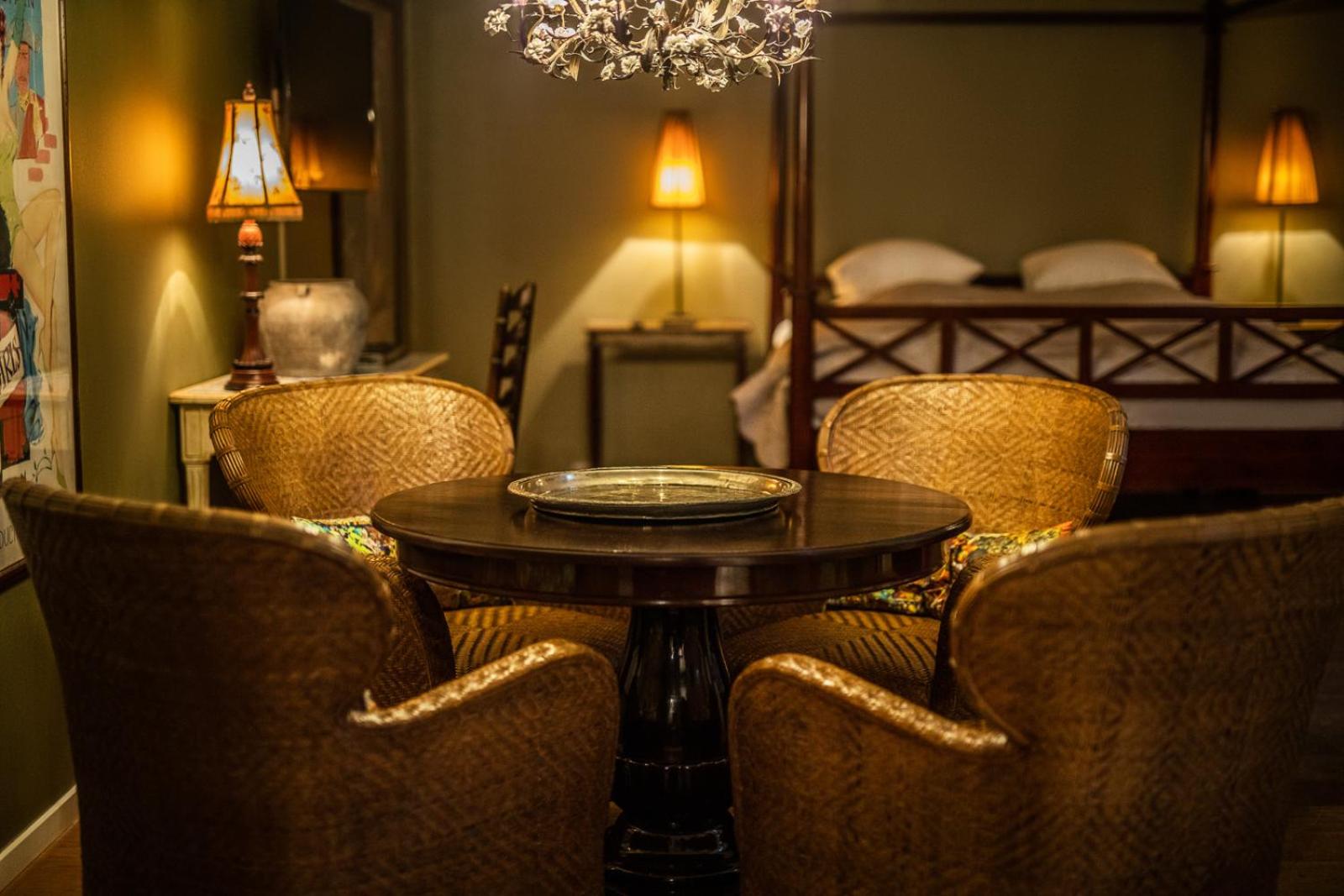 Suite - Photo 2