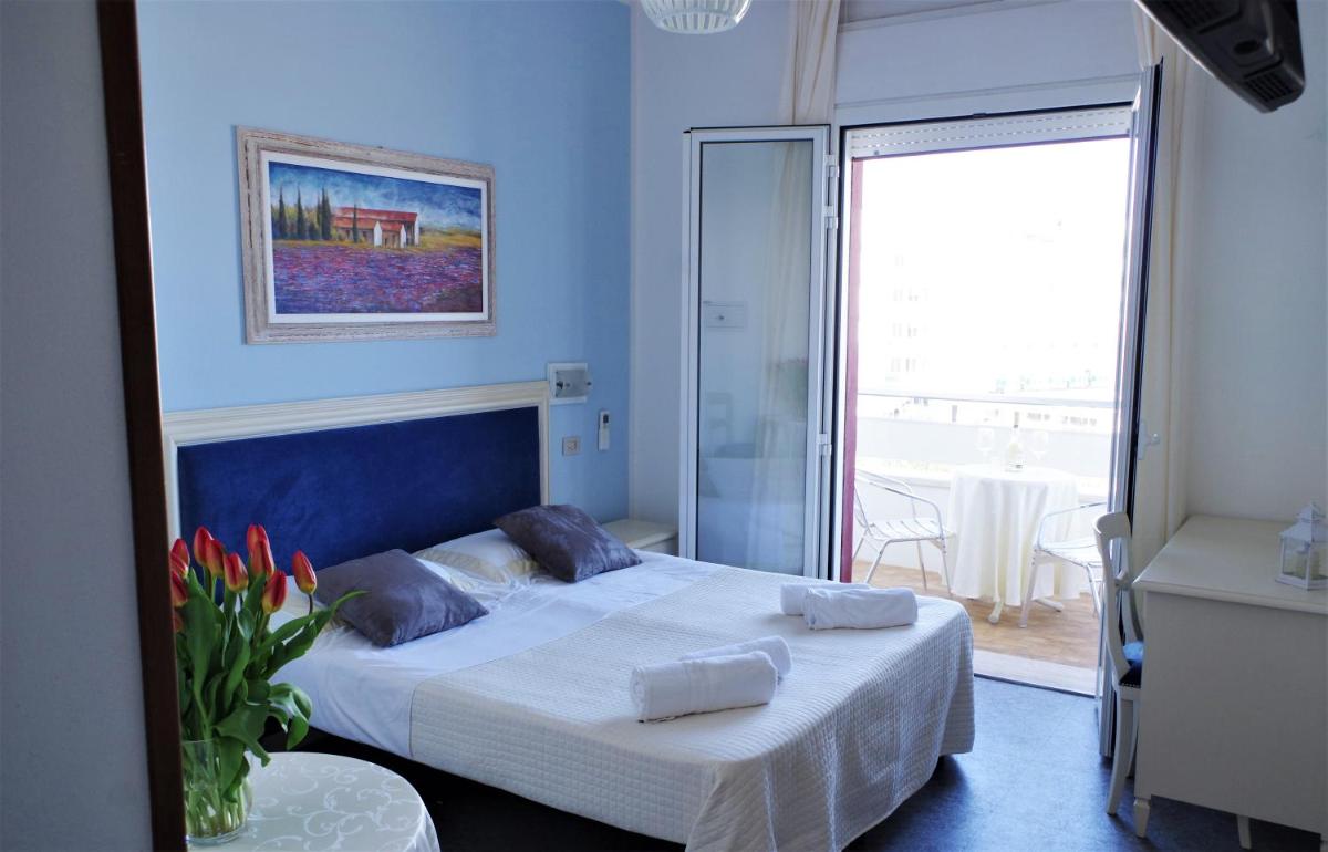 Superior Double Room - Photo 2