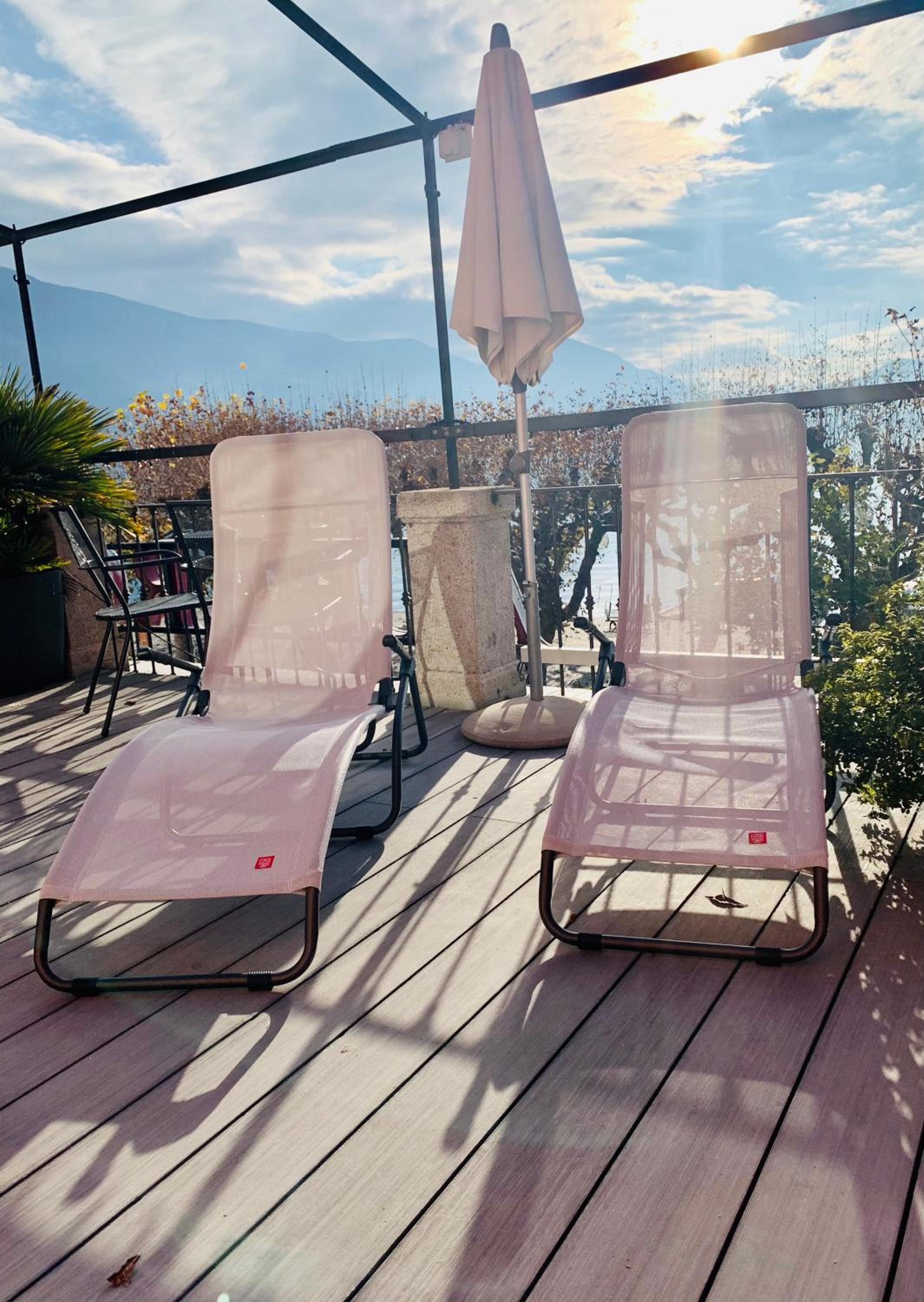 Twin Room with Terrace and Lake View photo 3