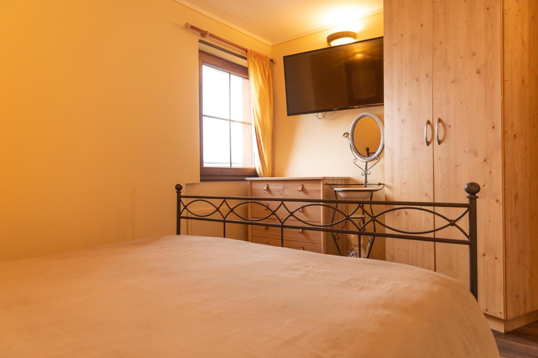 Two-Bedroom Suite photo 3
