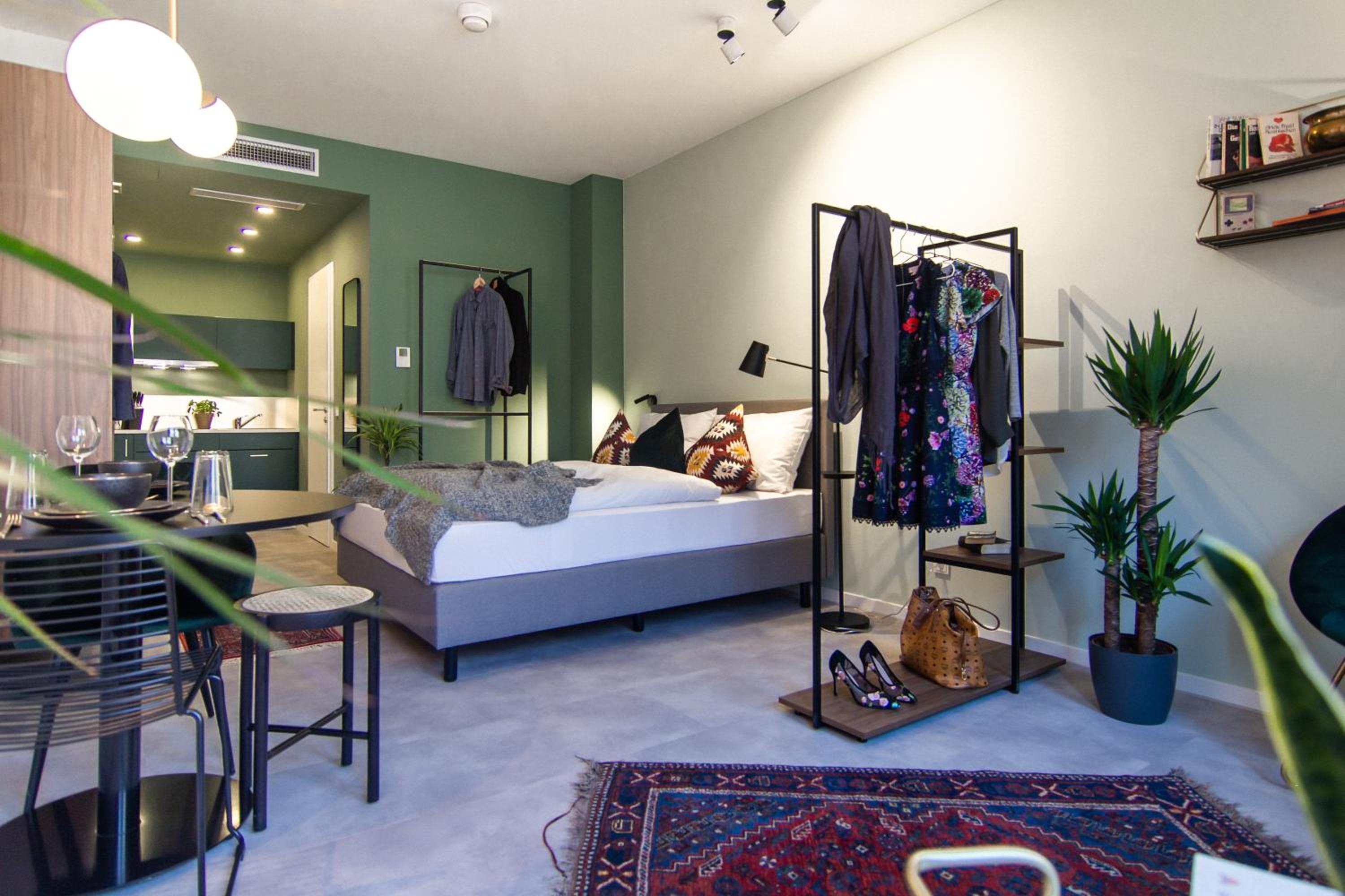 Studio Apartment