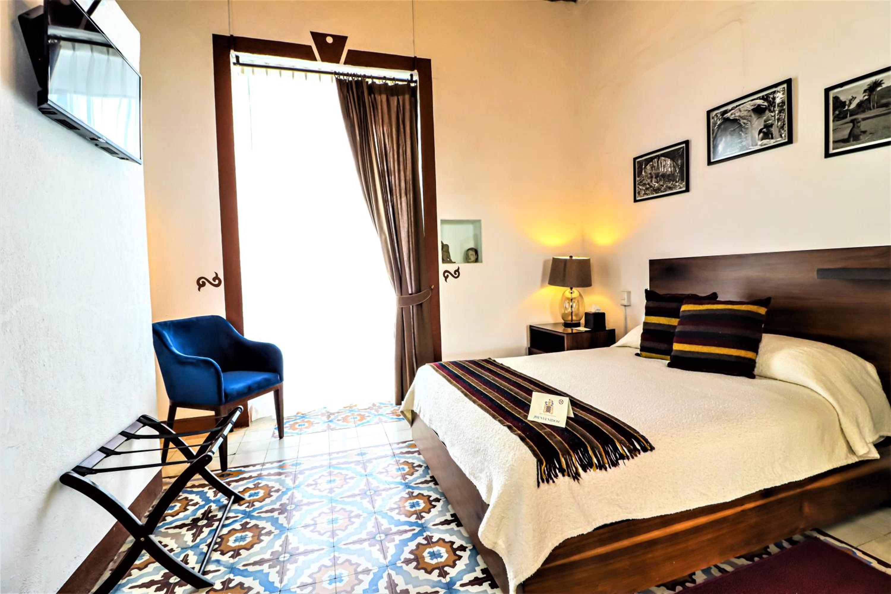 Queen Room with Balcony