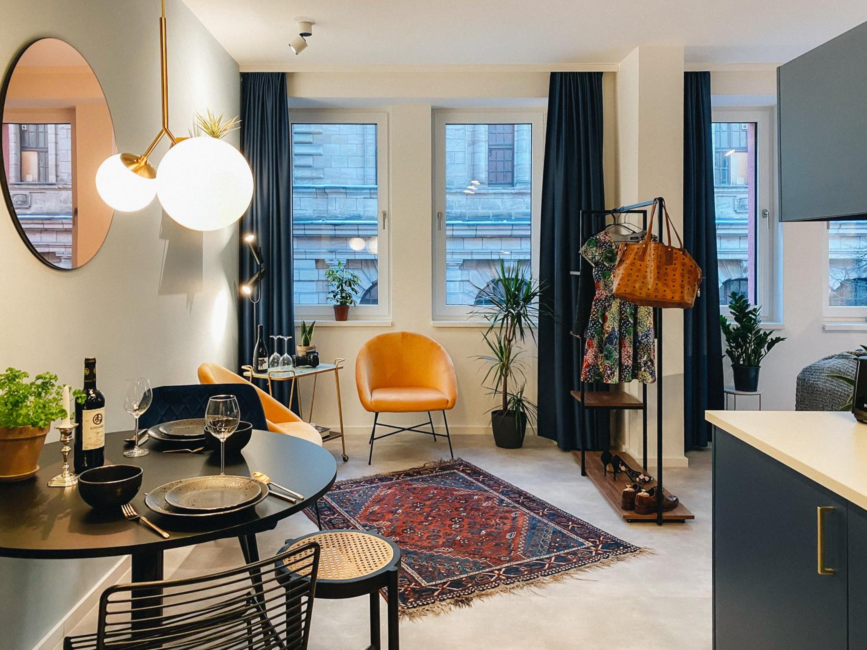 Deluxe Studio Apartment