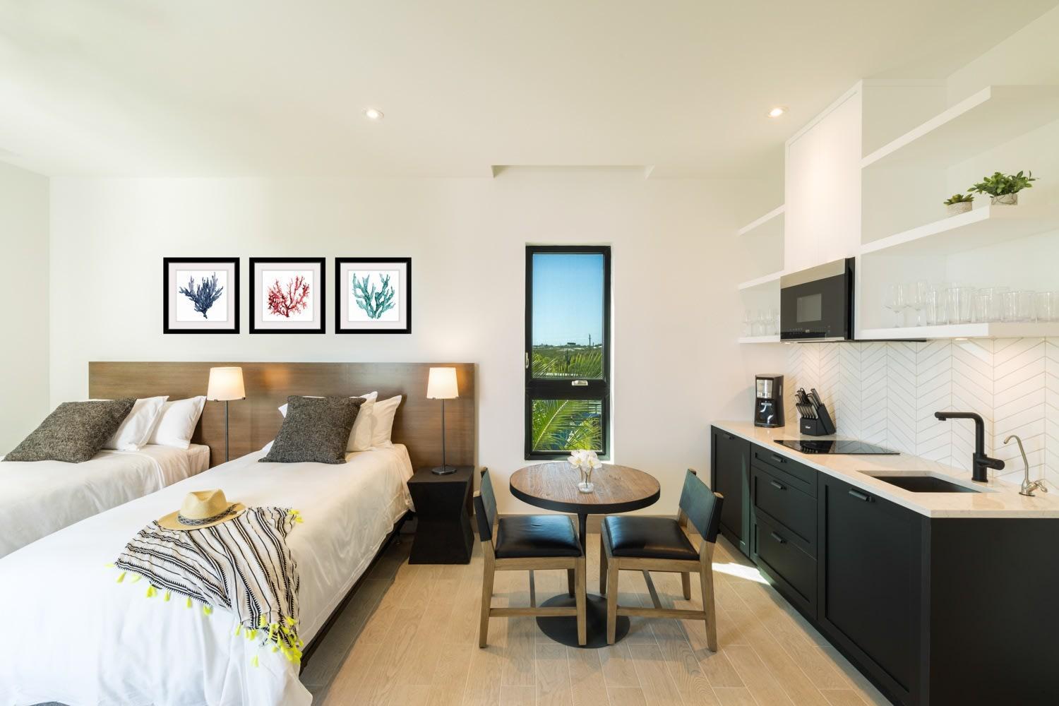 Two-Bedroom Apartment with Sea View - Photo 8
