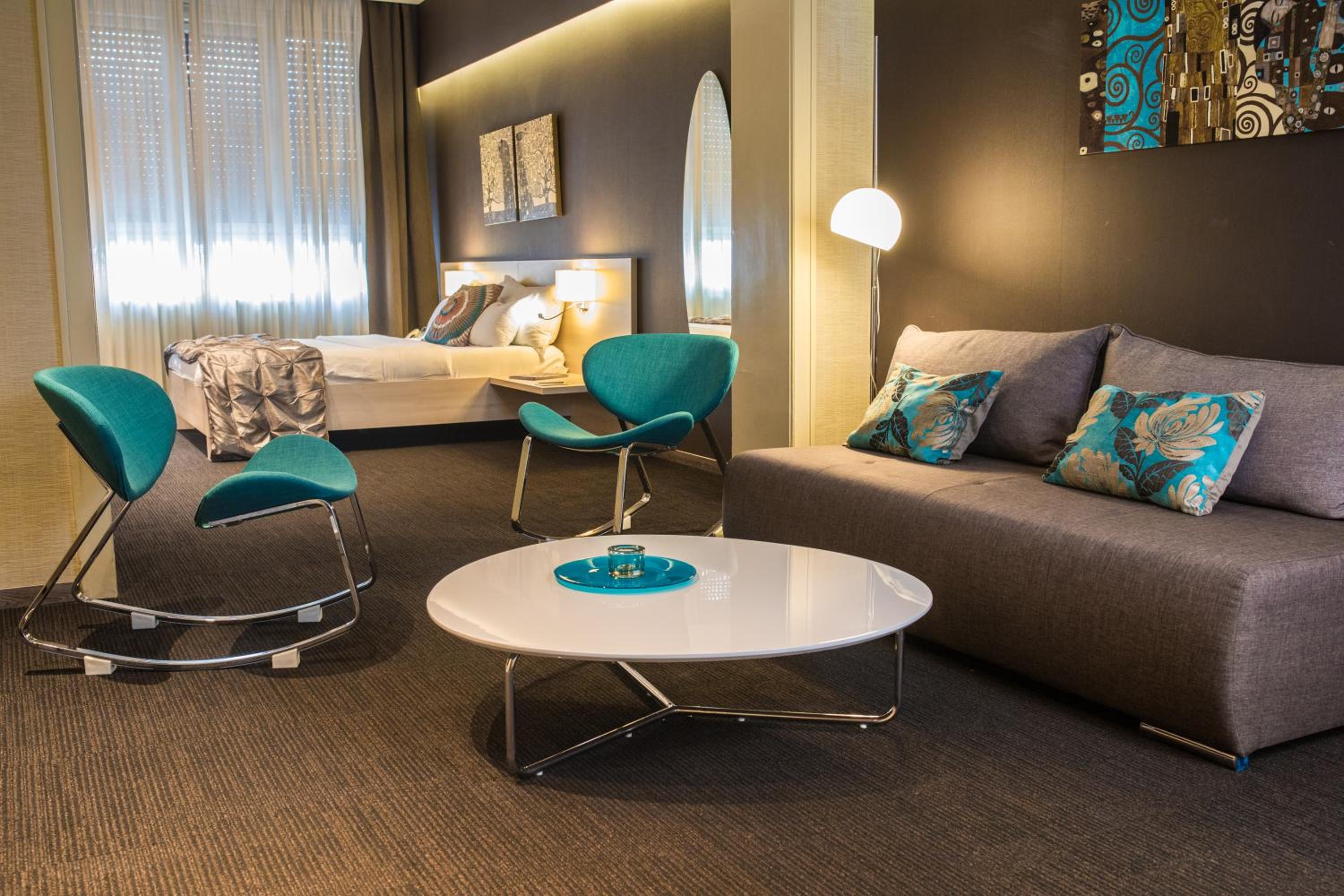 King Suite - Photo 1