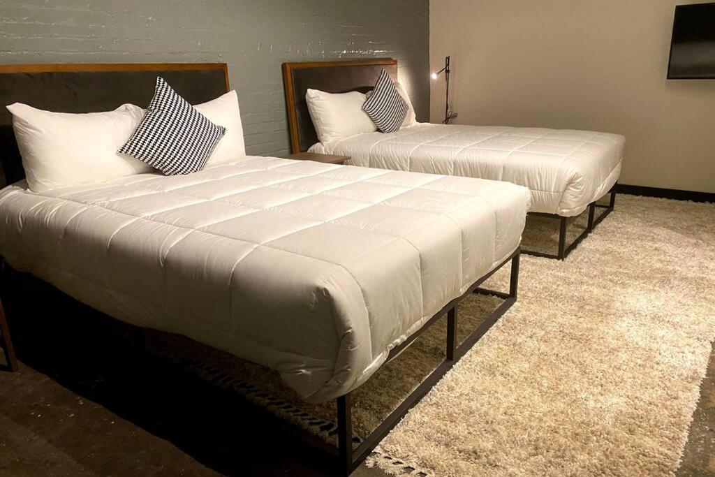 Two-Bedroom Apartment - Photo 1