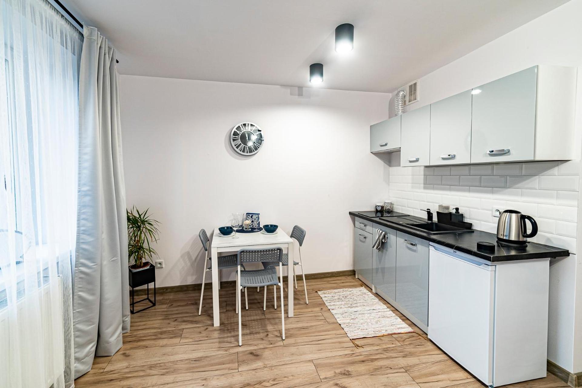 Apartment - Ground Floor photo 3