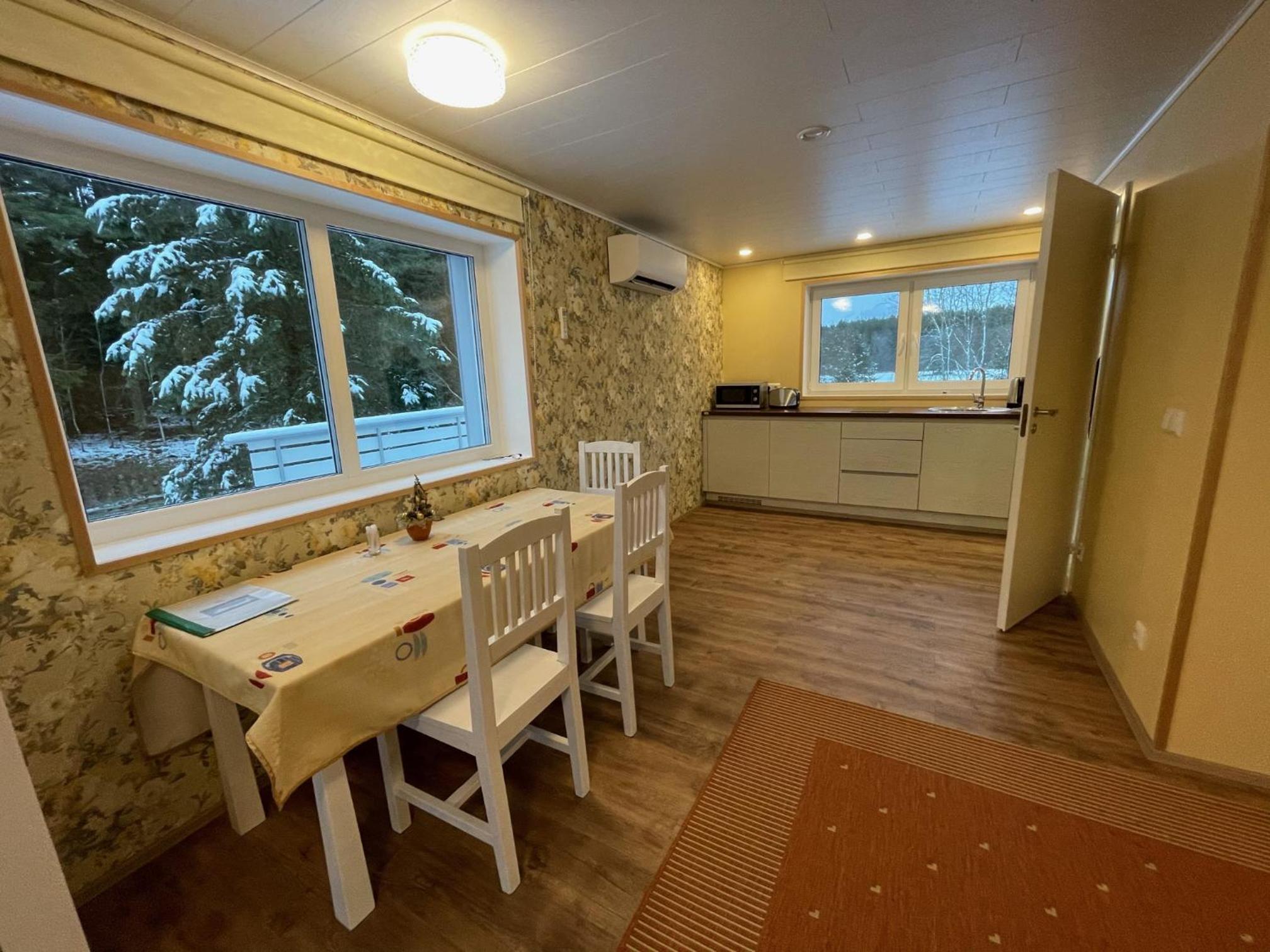 Double Room - Photo 6