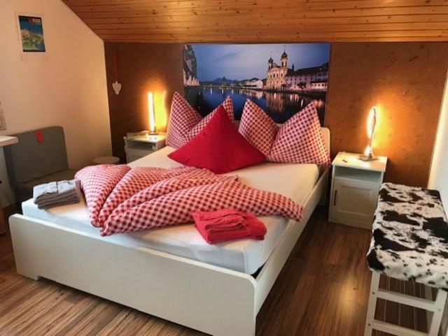 Double Room with Garden View and Shared Bathroom