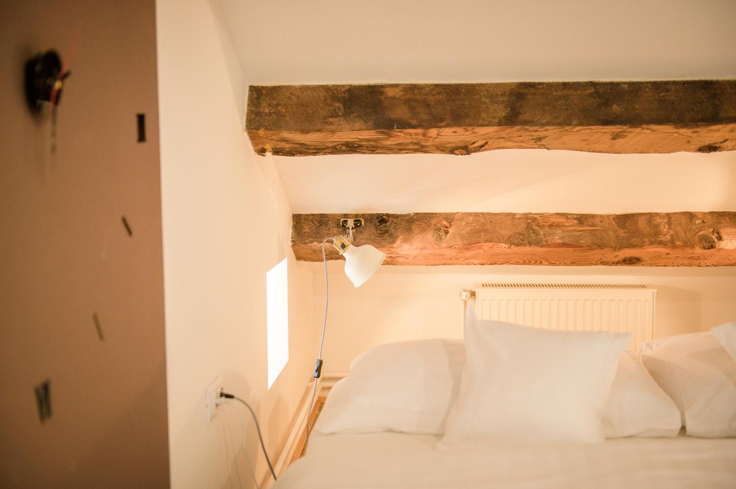 Deluxe Double Room with Sea View - Photo 4