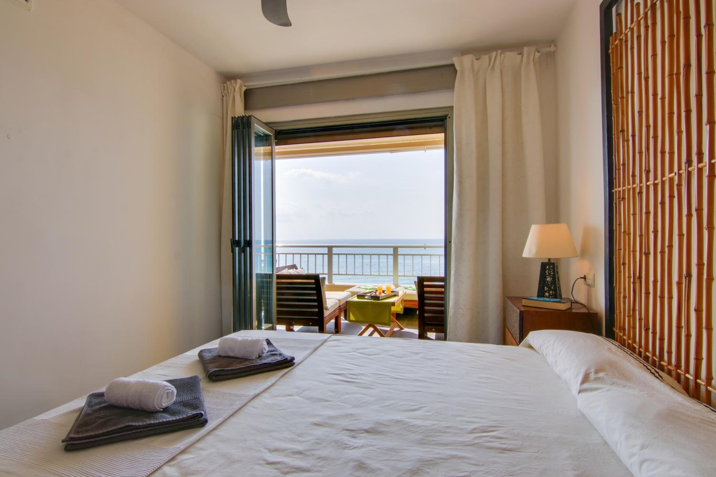 Apartment with Sea View photo 2