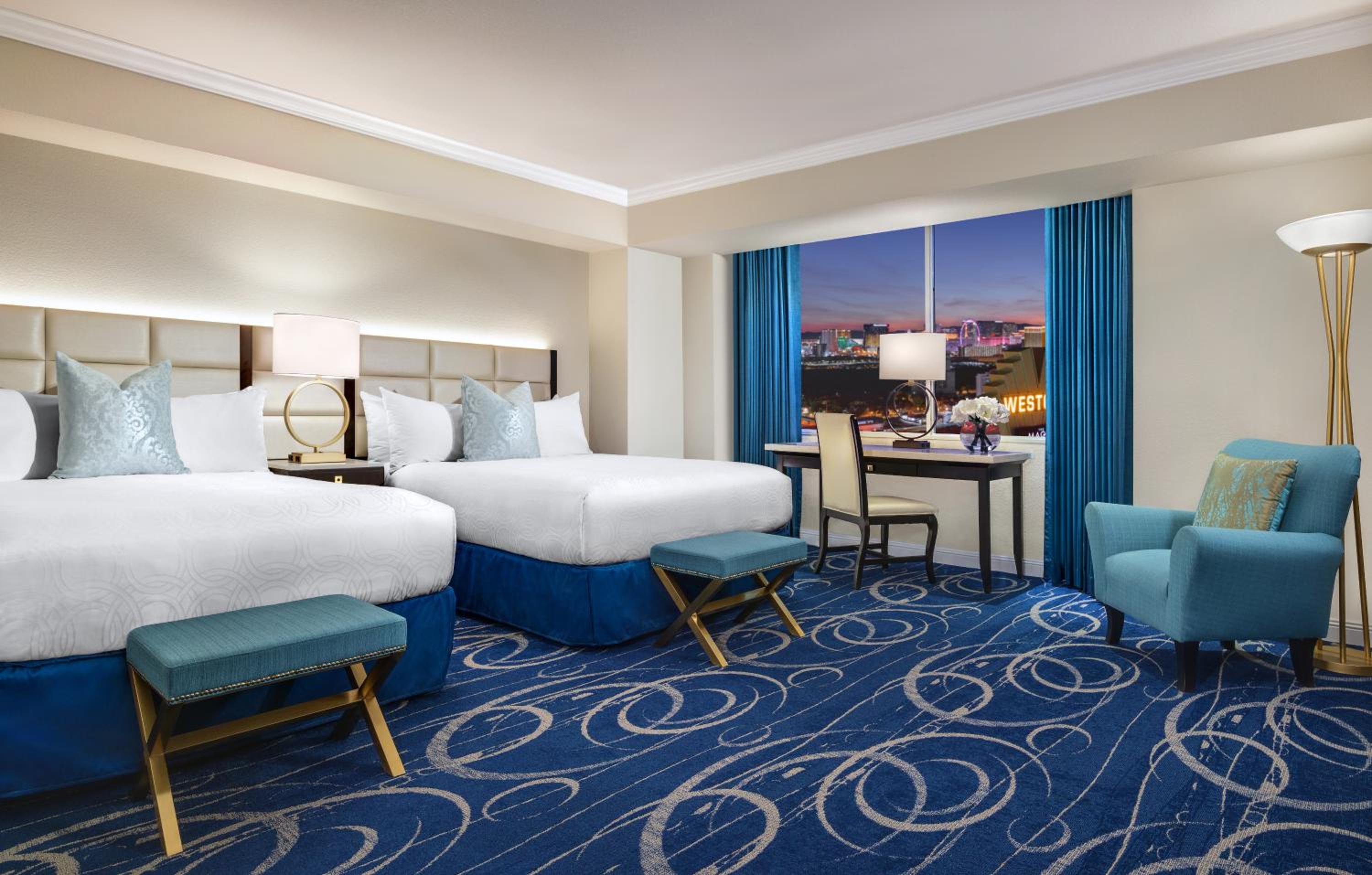 Luxe Double Queen Room - No Resort Fee photo 1