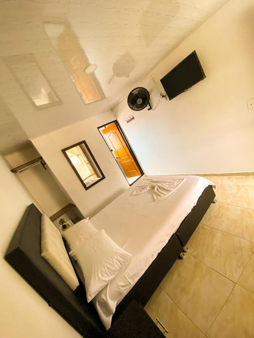 Double Room with Private Bathroom photo 1