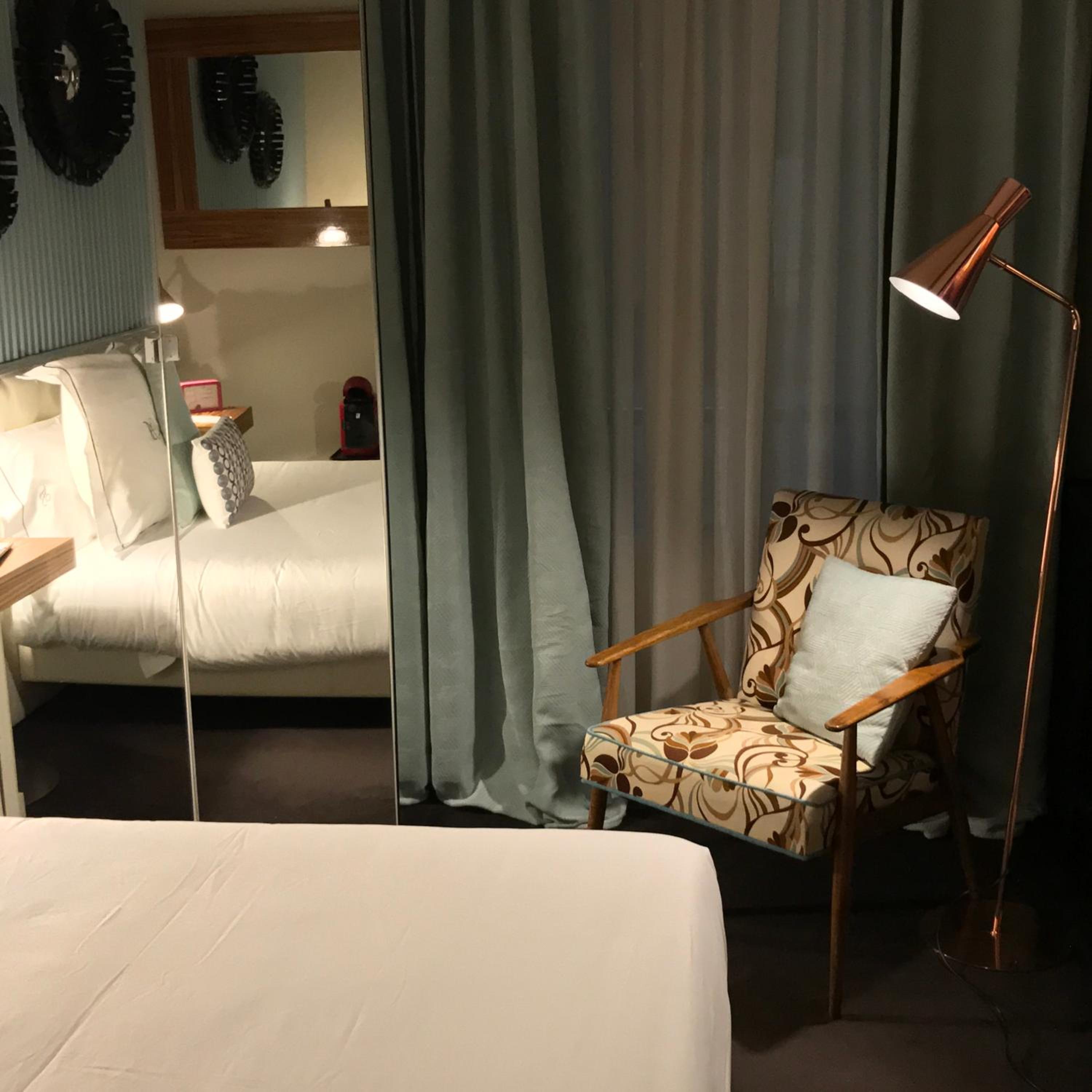 Queen Room with Spa Bath photo 1