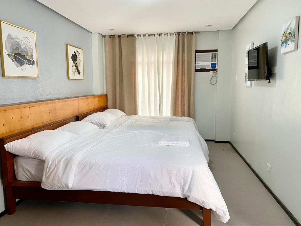 Deluxe Double or Twin Room photo 1