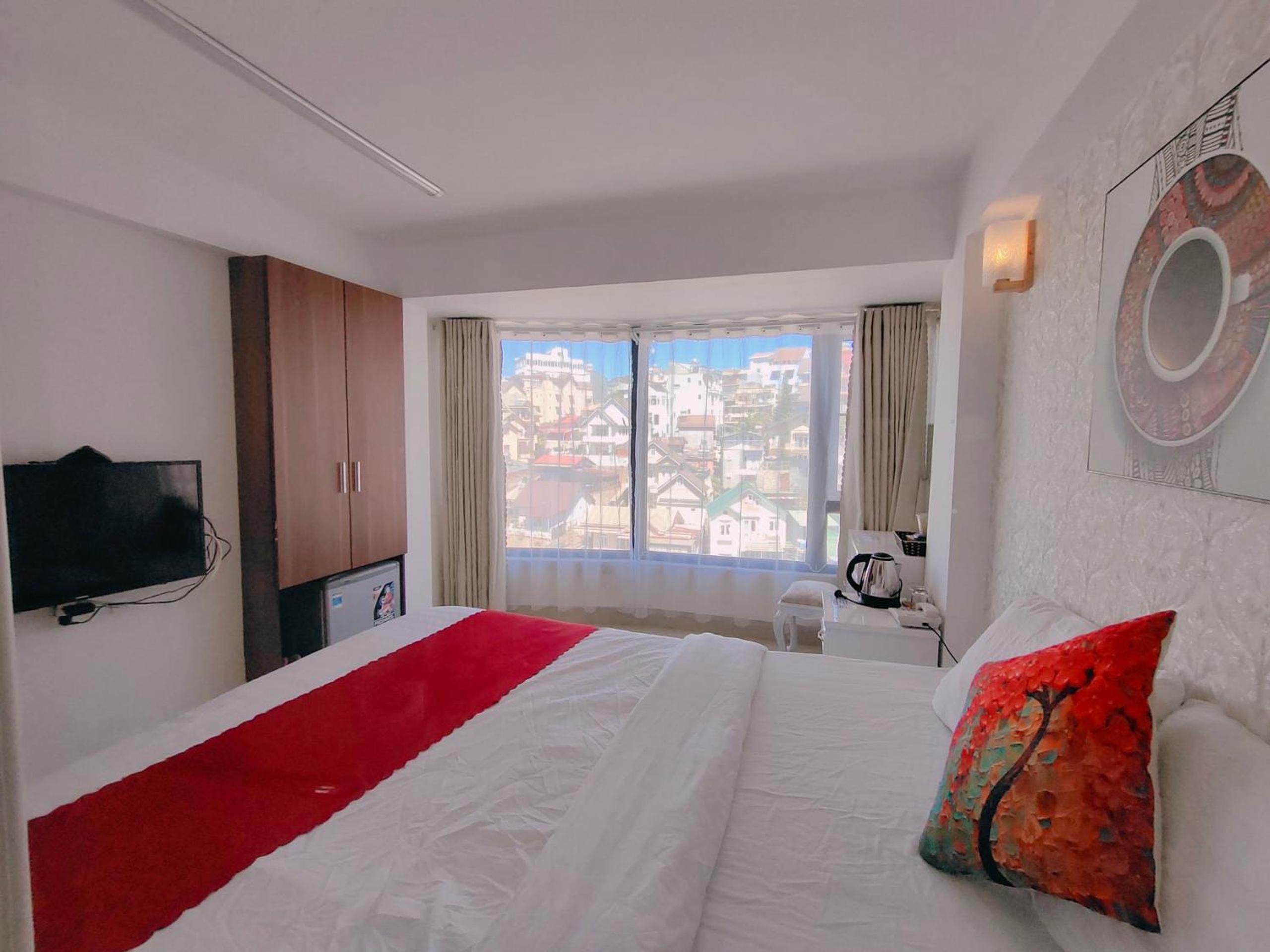 Deluxe Double Room - Photo 3