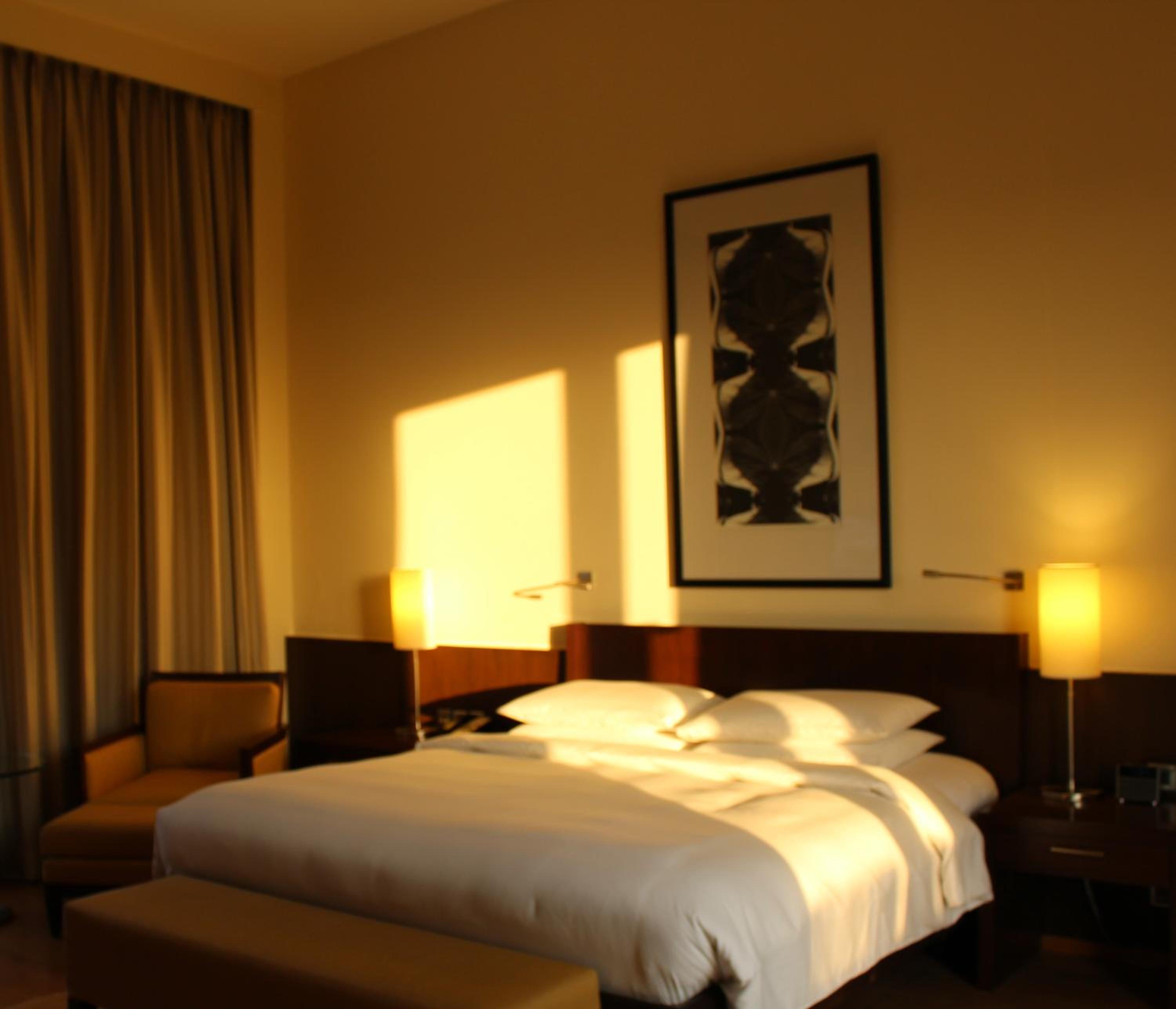 Deluxe Room with Balcony - Photo 3