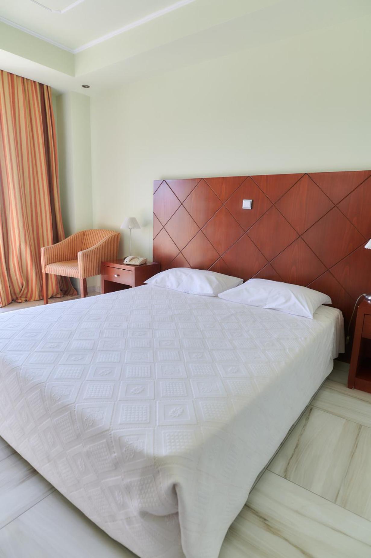 Executive Double Room with Sea View photo 2