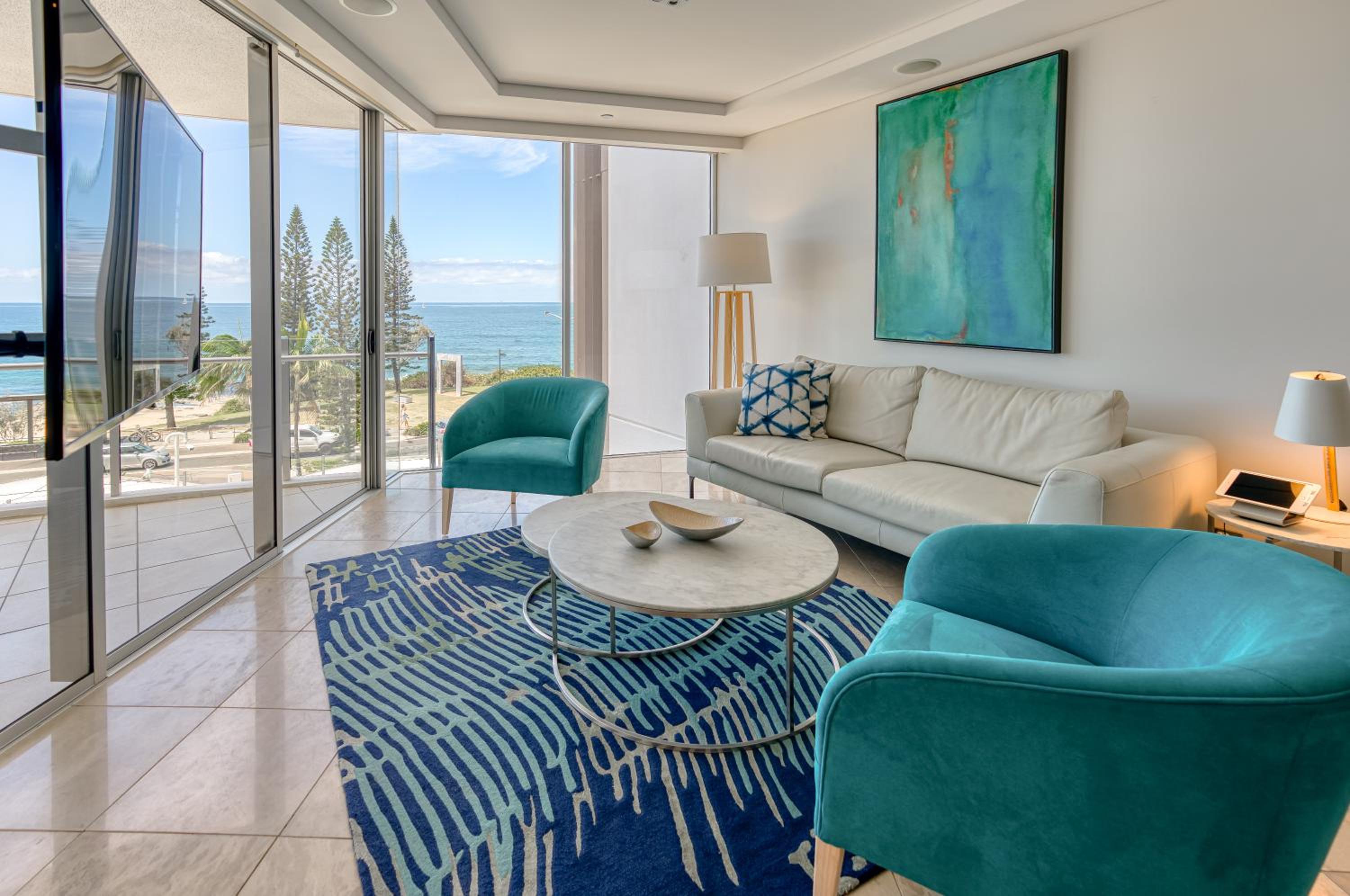 Two-Bedroom Suite with Ocean View - Photo 10