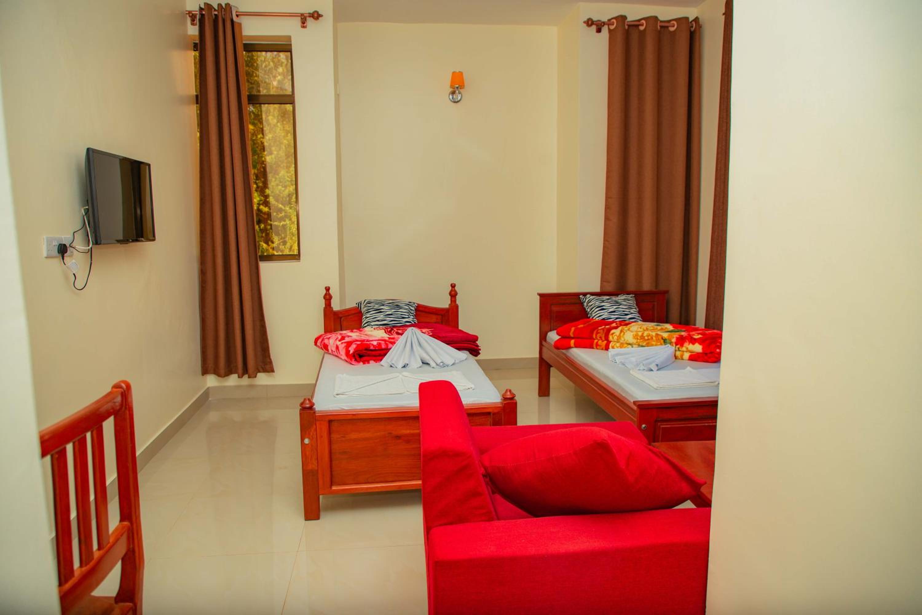 Triple Room - Photo 6