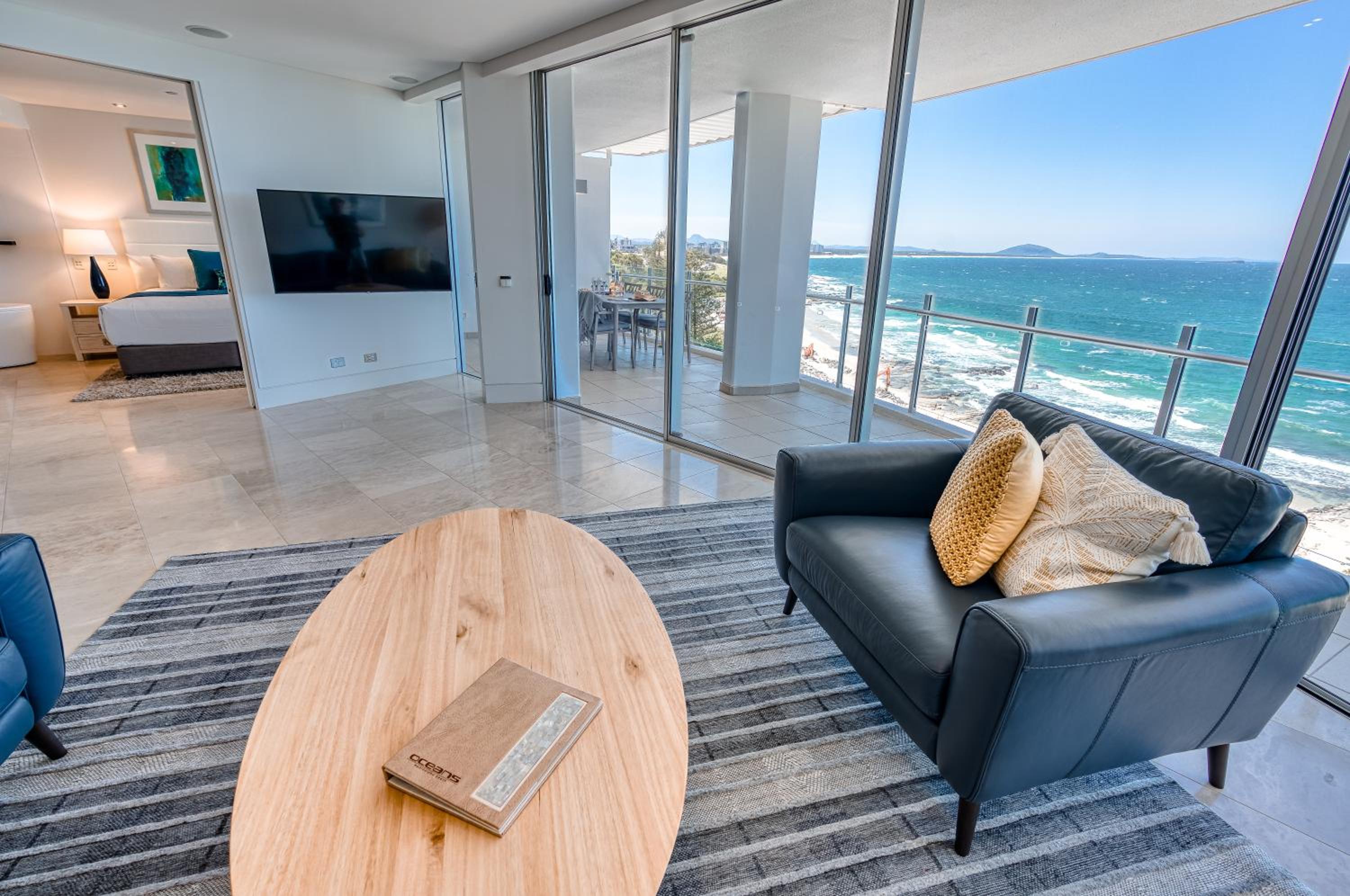 Three-Bedroom Superior Suite with Ocean View photo 2
