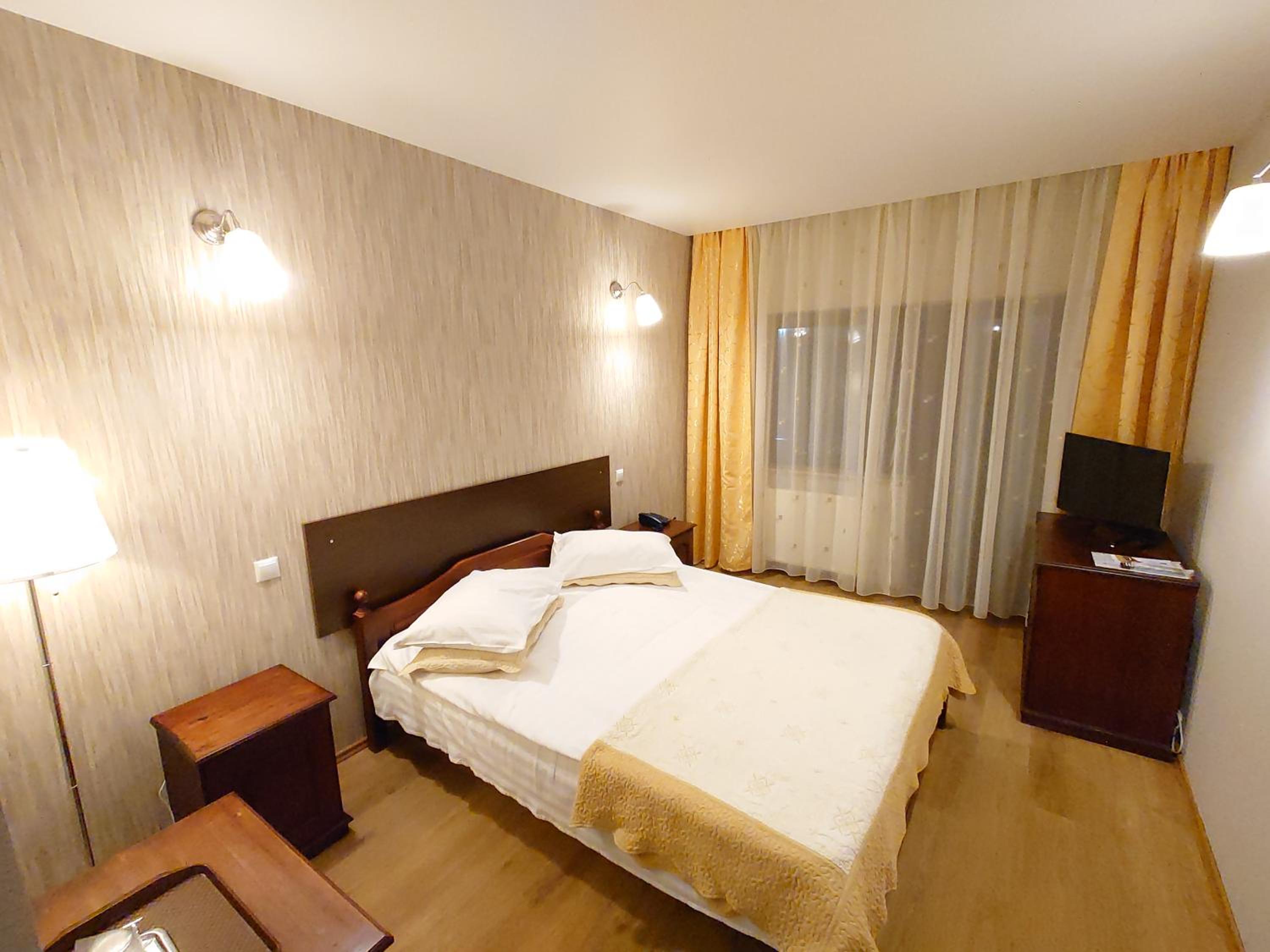 Superior Double or Twin Room - Photo 1
