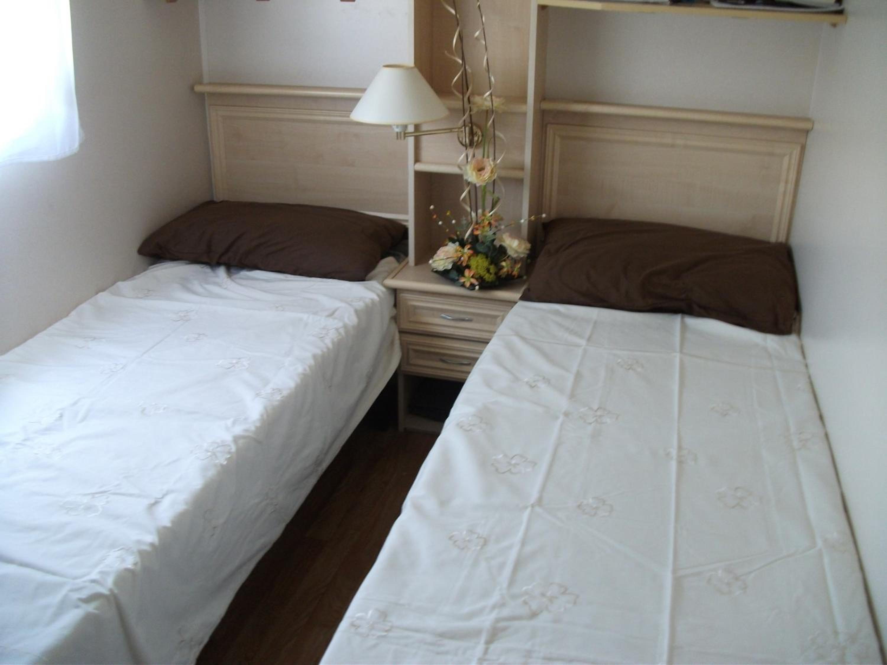 Mobile Home photo 3