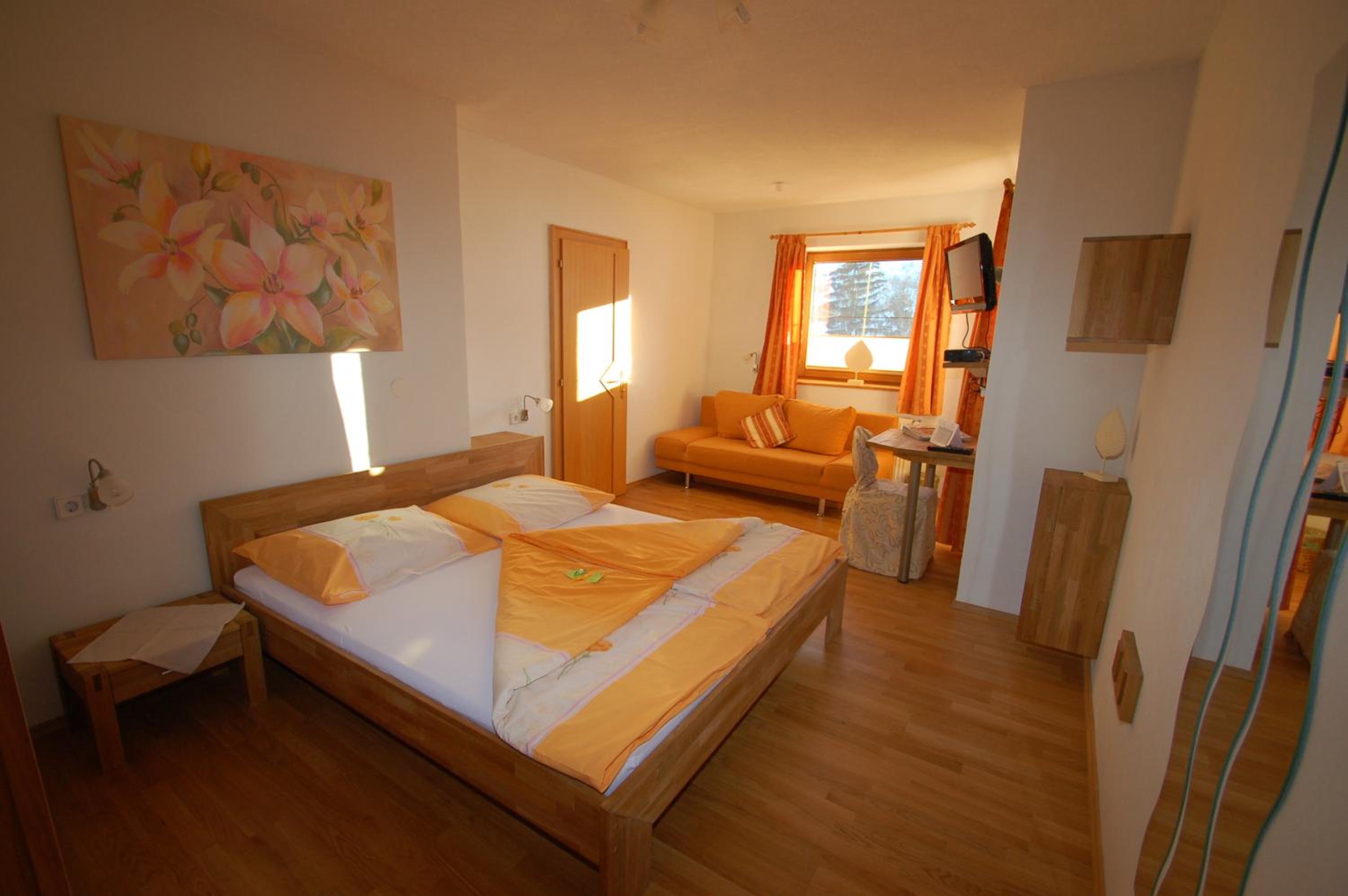 Family Room with Balcony photo 1