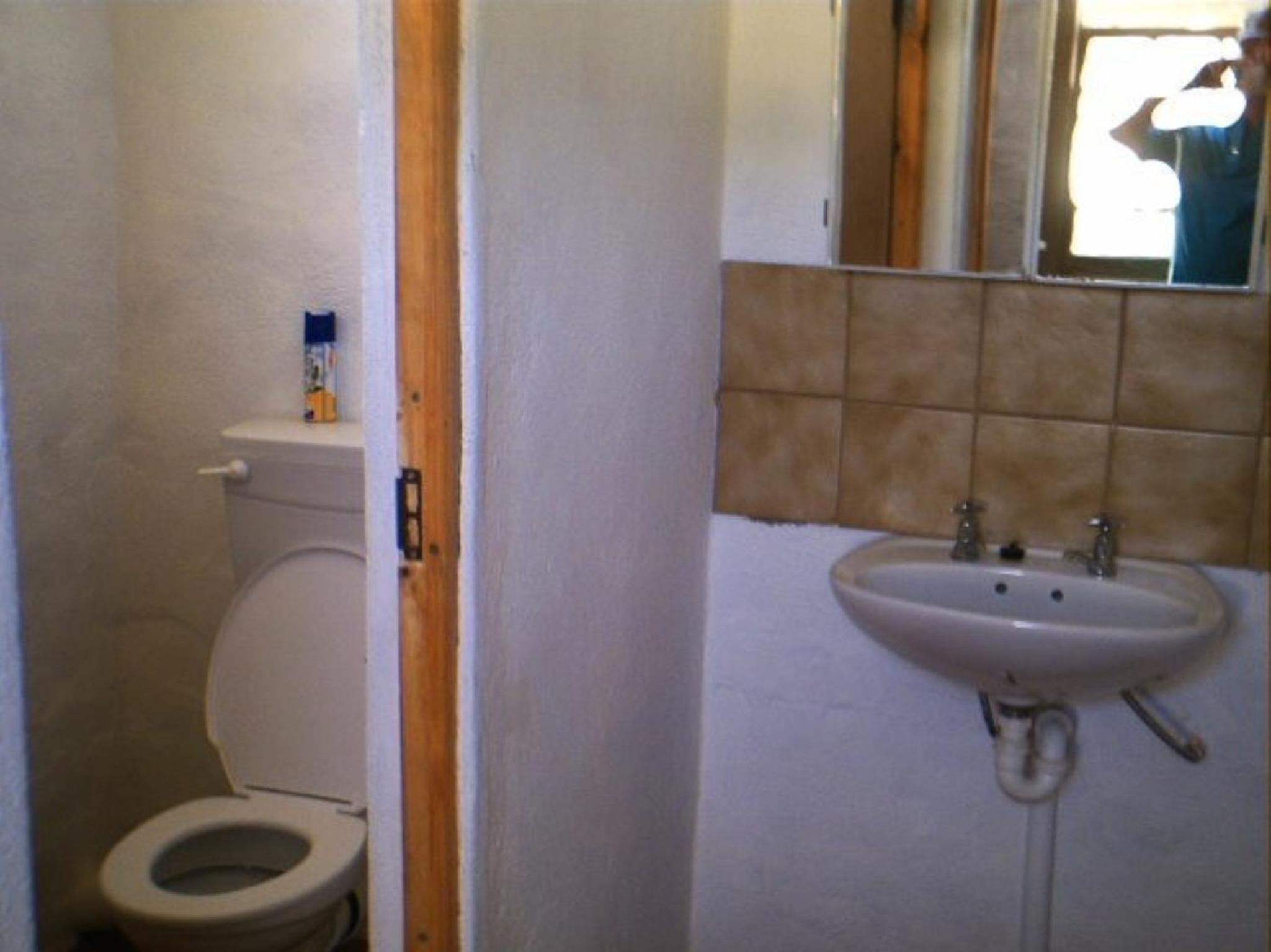 Three-Bedroom House photo 2