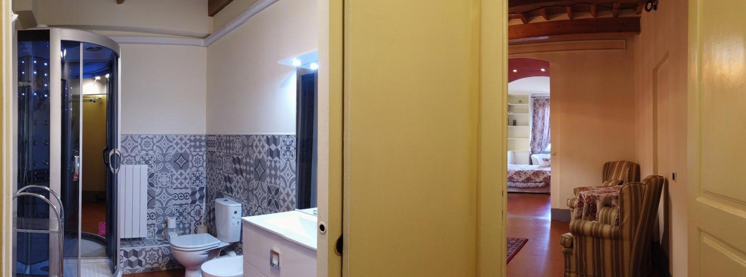 Deluxe Double Room - Photo 10