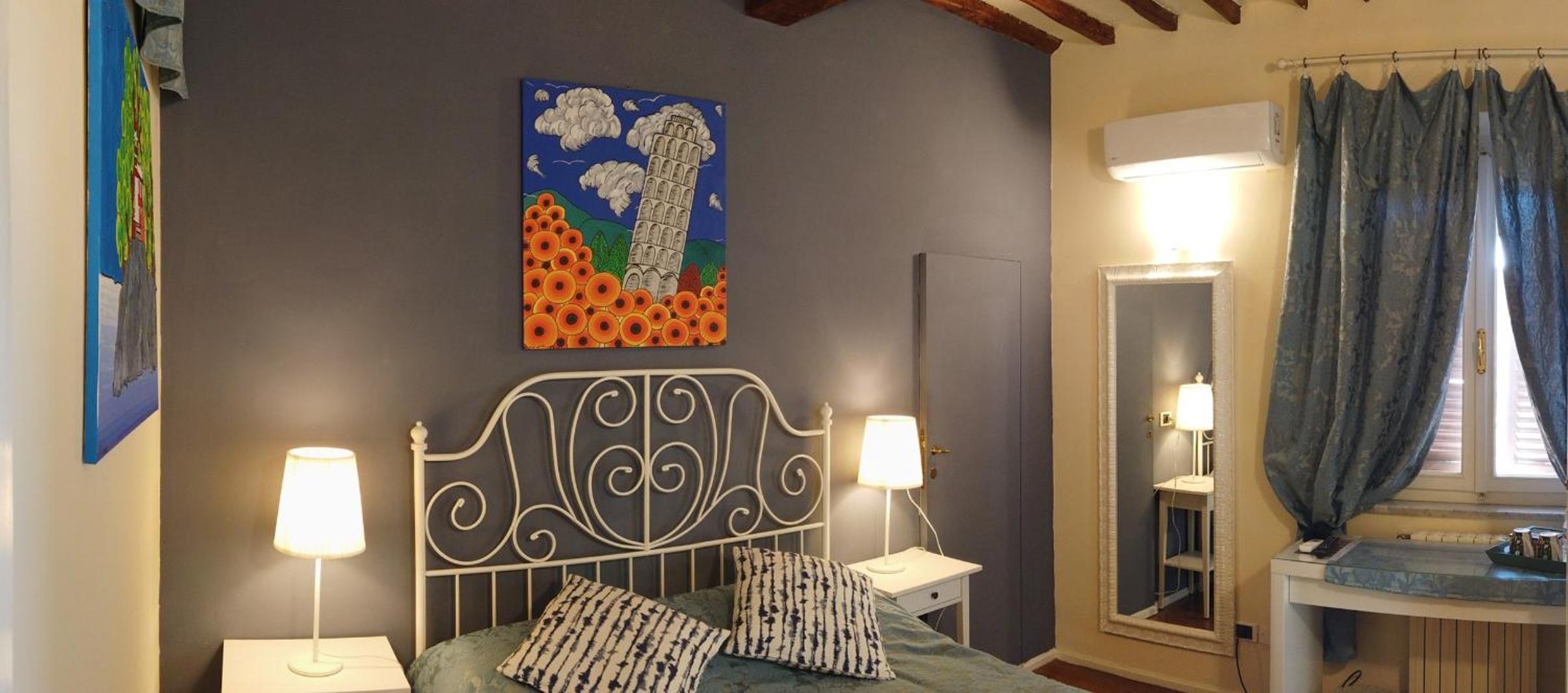 Small Double Room - Photo 3