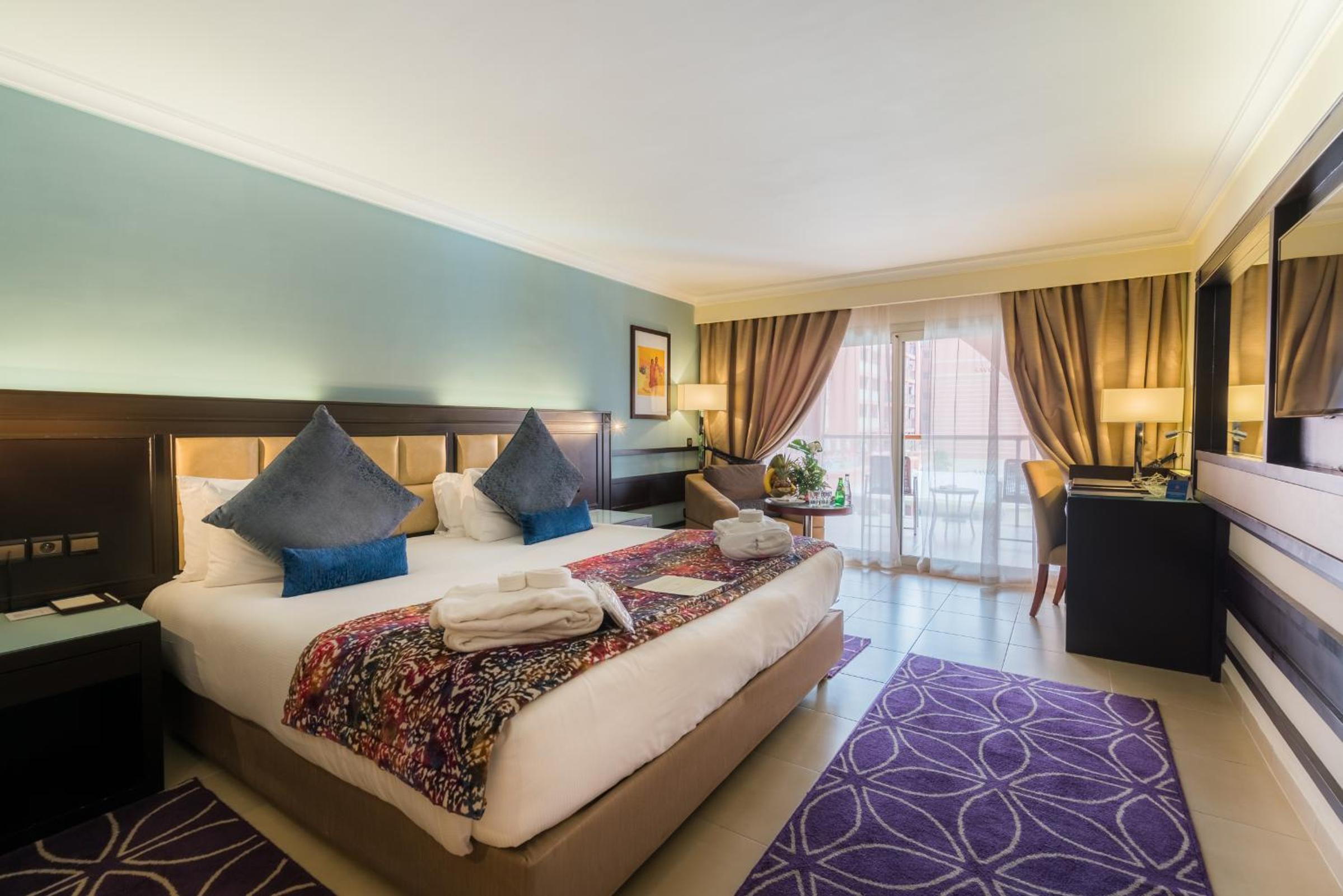 Prestige Double Room with Pool View