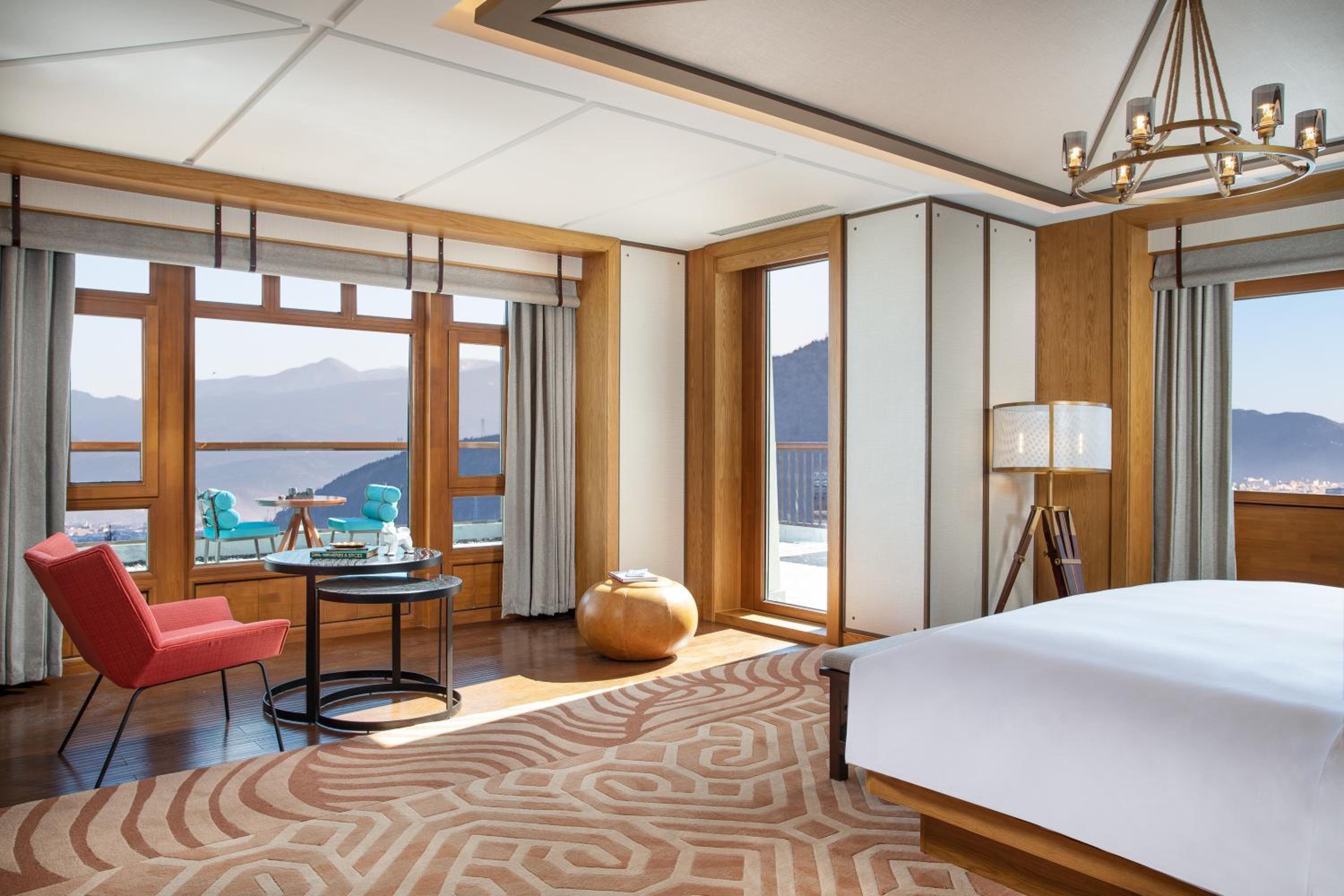 King Suite - Photo 5